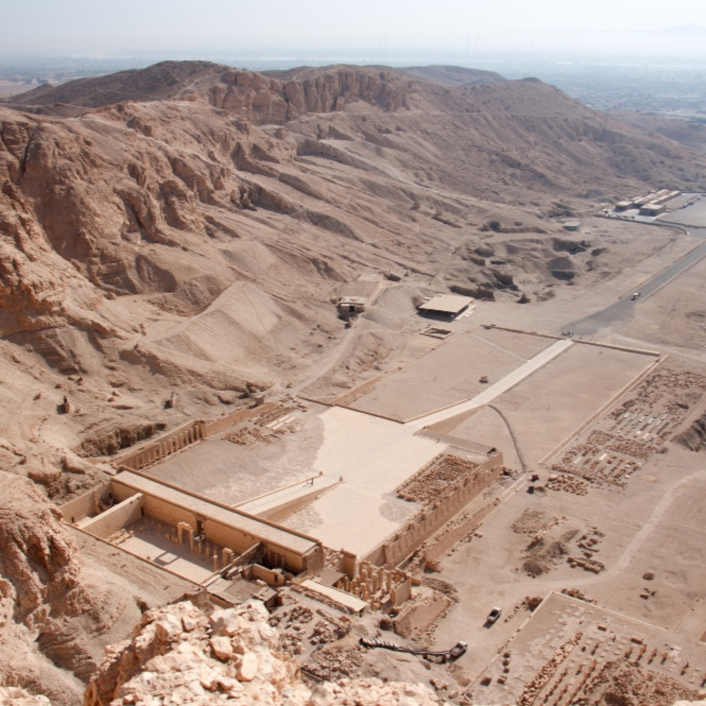 Middle Kingdom Theban Project. Un recorrido por las tumbas del Reino Medio en Luxor. Antonio Morales. Prog. 610. LFDLC