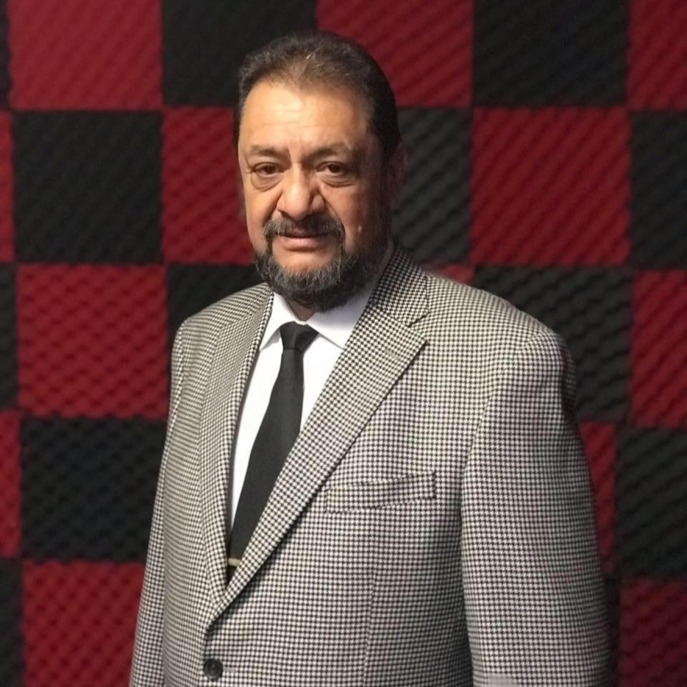 Pastor Noe Cruz