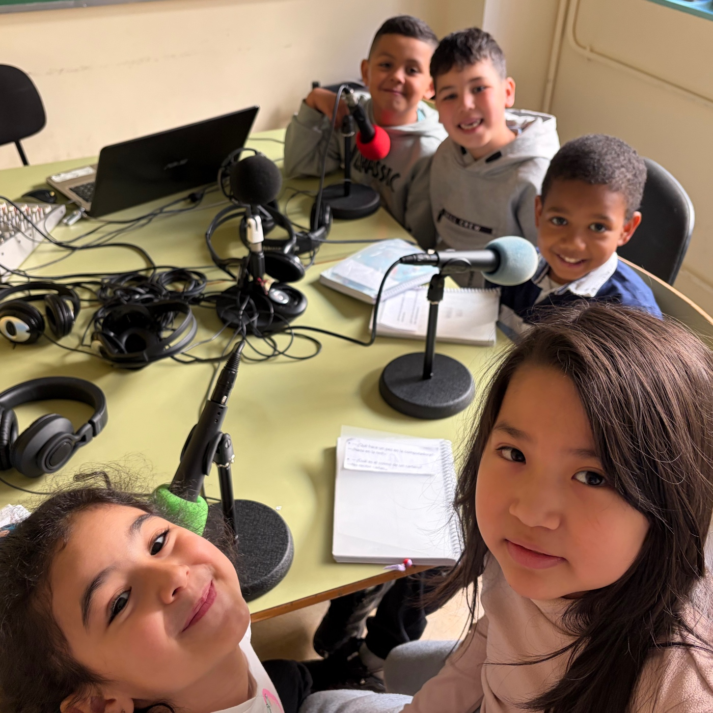 LAS DELICIAS DE LA RADIO