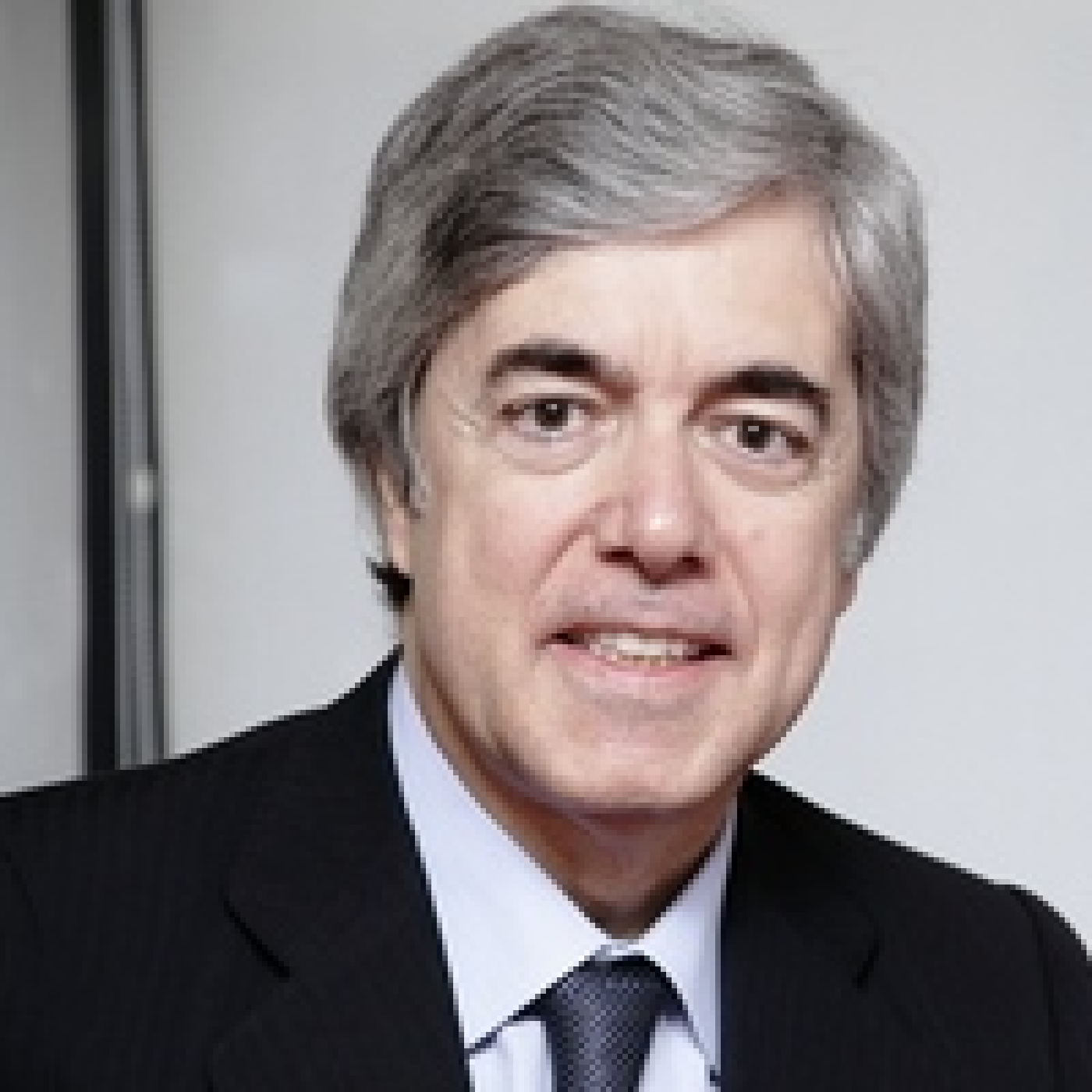Las Bolsas se sumergen en el 'tsunami' de la inteligencia artificial... | Columna de Juan Carlos Ureta
