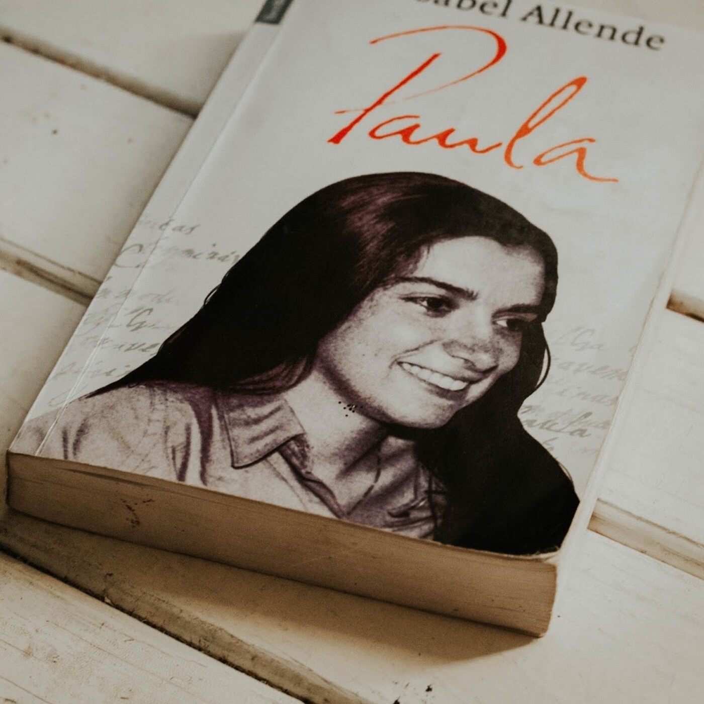 Es reprèn el Club de Lectura de la Biblioteca Josep Picola amb Paula, d'Isabel Allende episode artwork