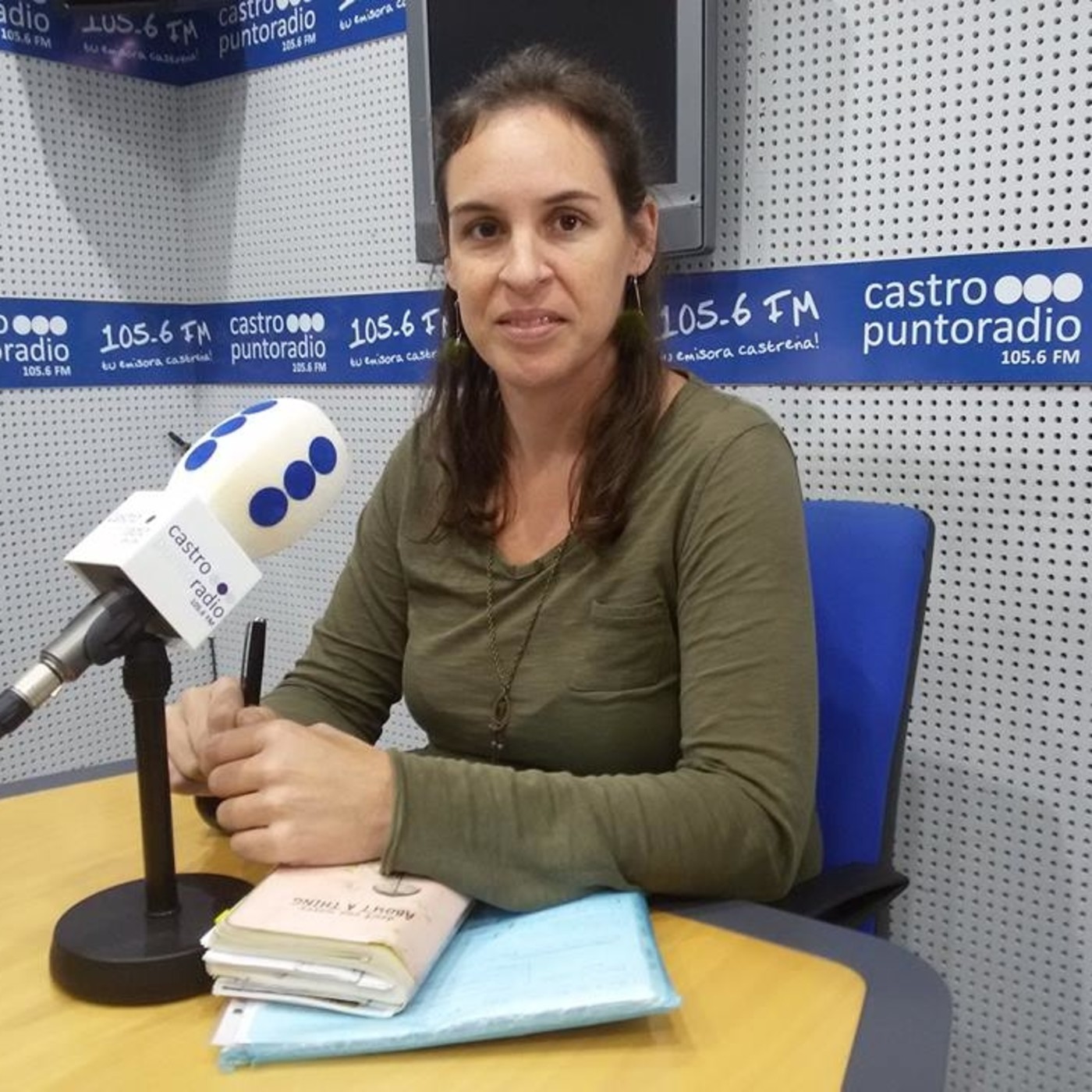 Elena García (CV) - Castrobus y OCA episode artwork