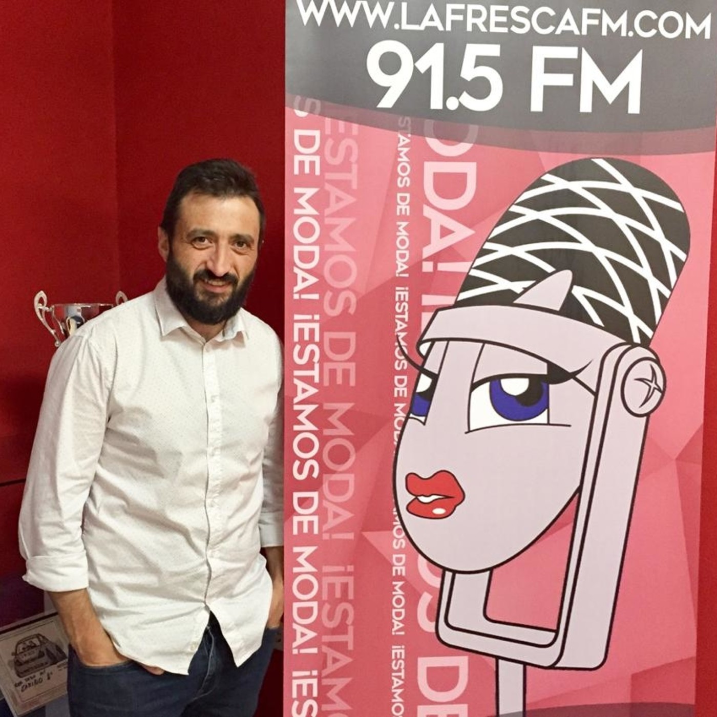 Entrevista Manolo Pastor Máster (Gestión de Pymes) 10,10,19 - laFRESCAFM episode artwork