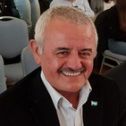 Jorge Robledo: trabajo desarrollado sobre el colesterol en los niños