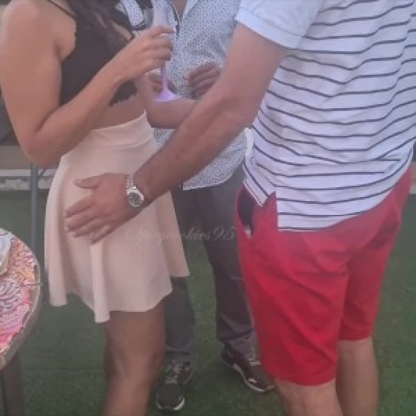 Mi esposa se folló al compadre.
