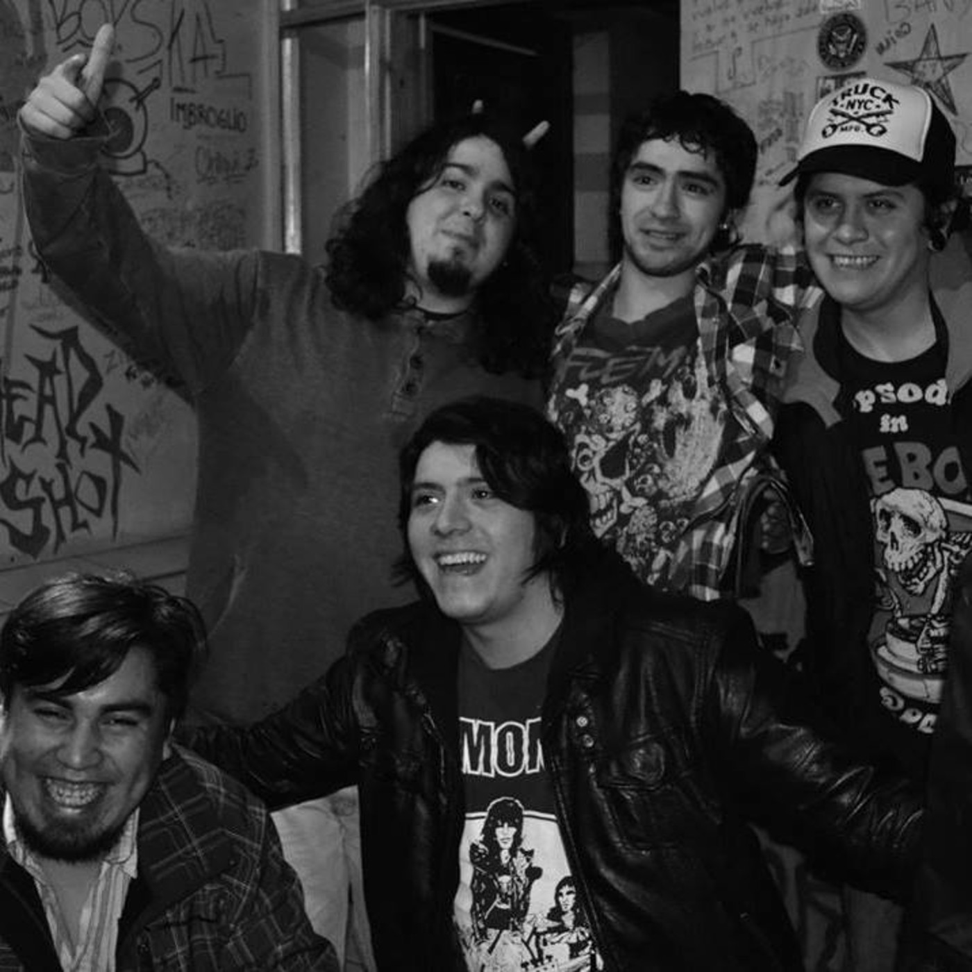 La Cruza Rock Radio