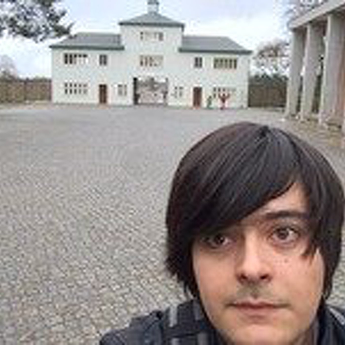 RUMBO INFINITO 06-03-2015 Nuestra experiencia en el campo de concentración de Sachsenhausen +Vikingos + Día de la Mujer