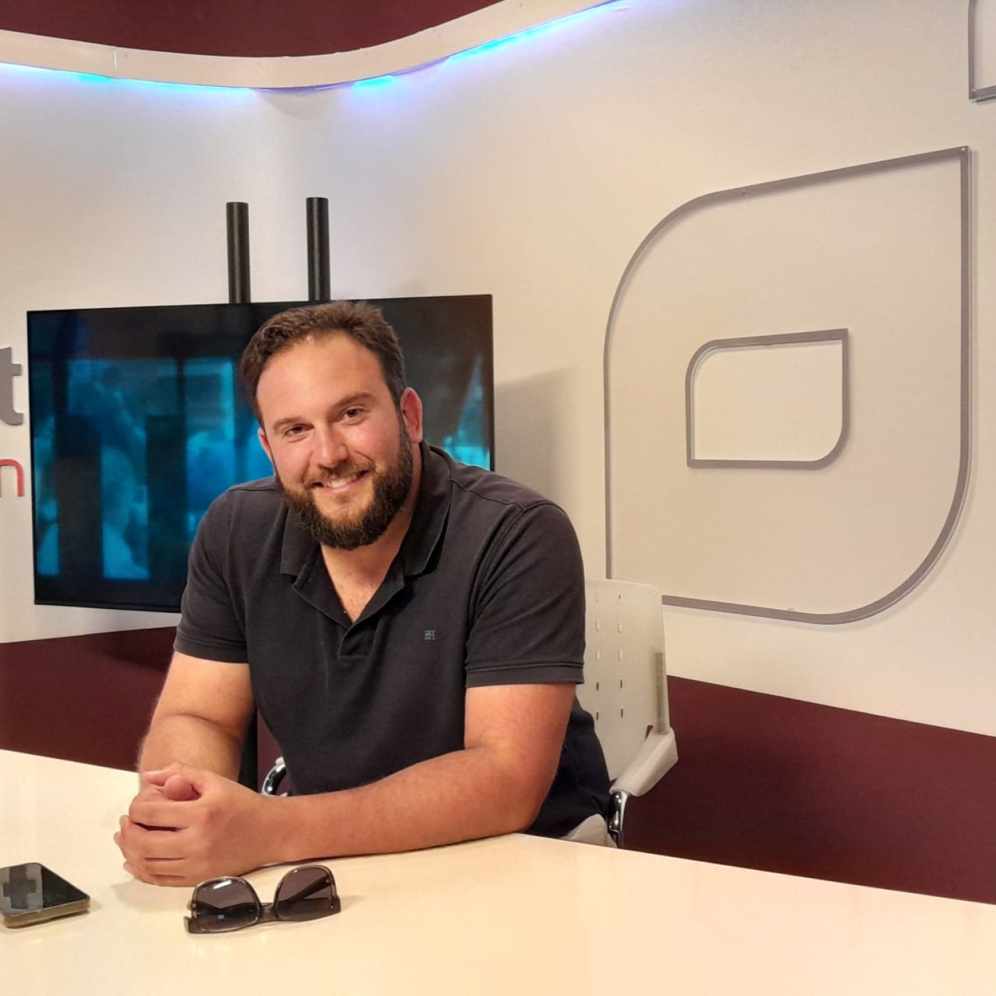 "La entrevista del día" 16/06/2026; Alberto De León. episode artwork