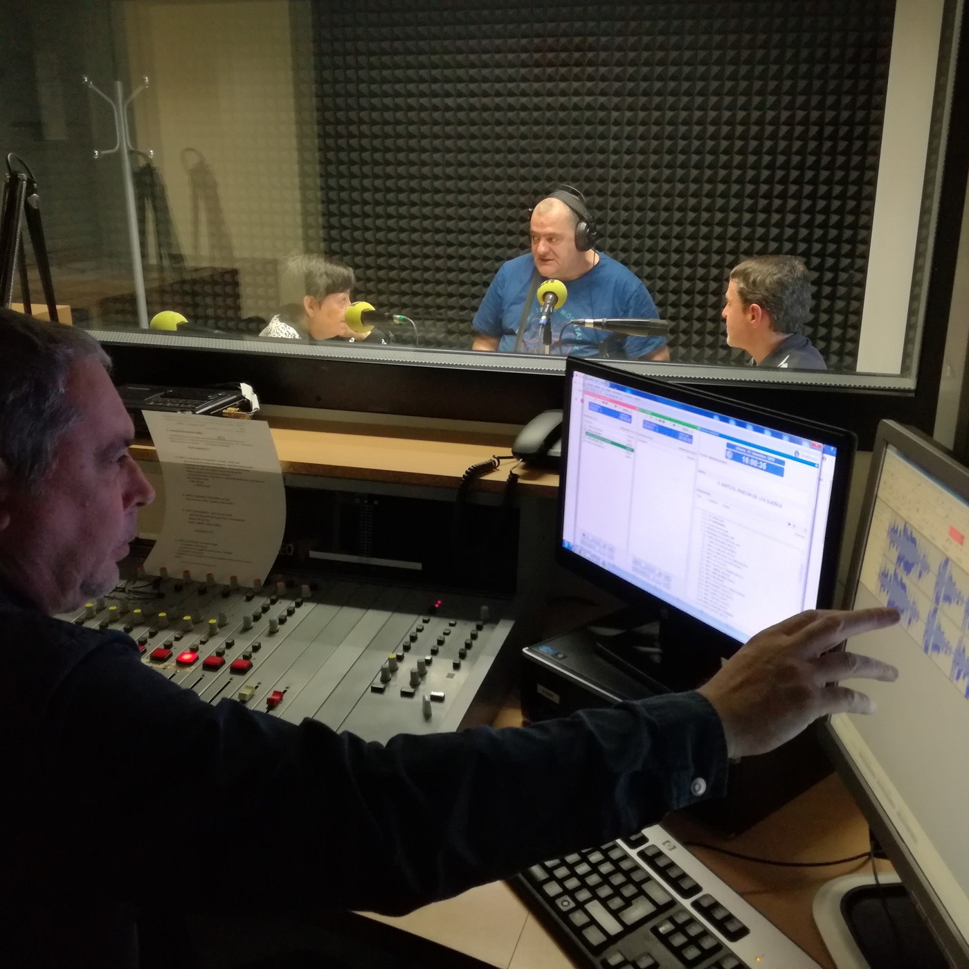 Polivarrina Radio