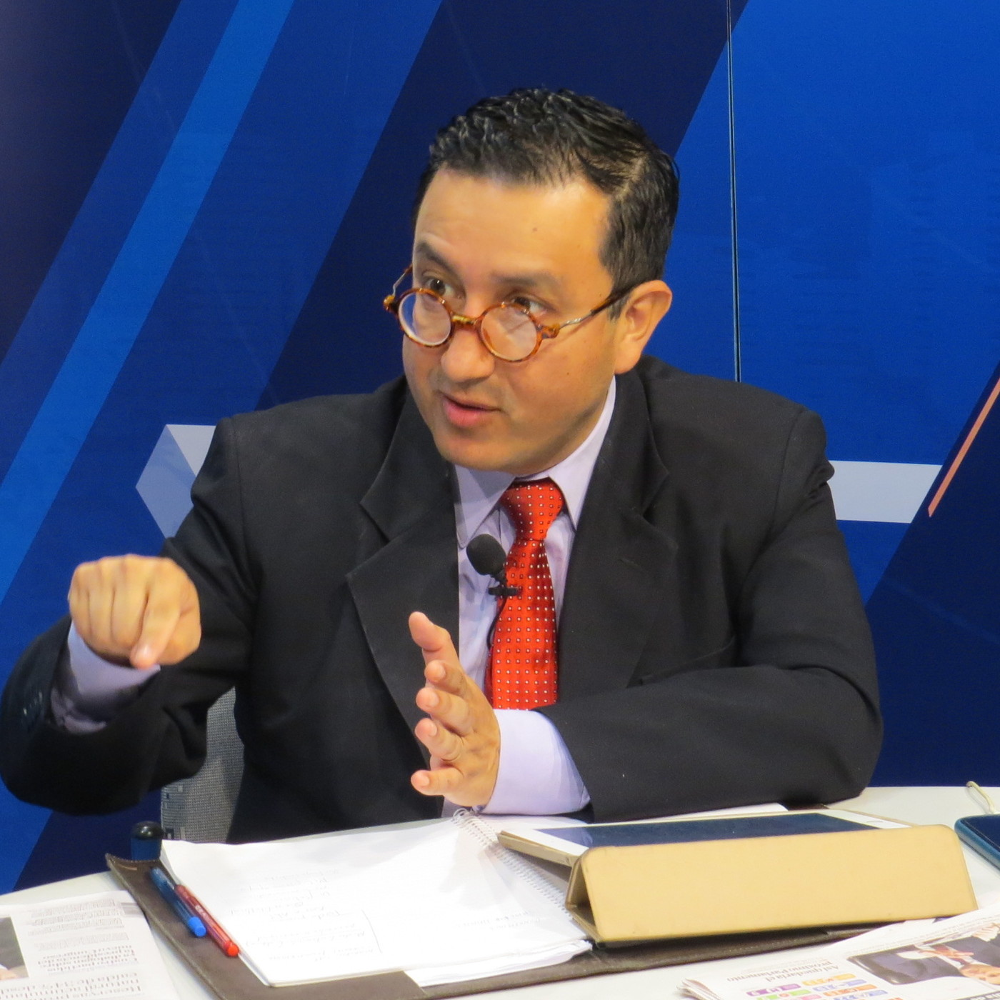 Glatzer Tuesta – Editorial 11 de mayo del 2020 episode artwork