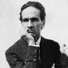César Vallejo: Los heraldos negros