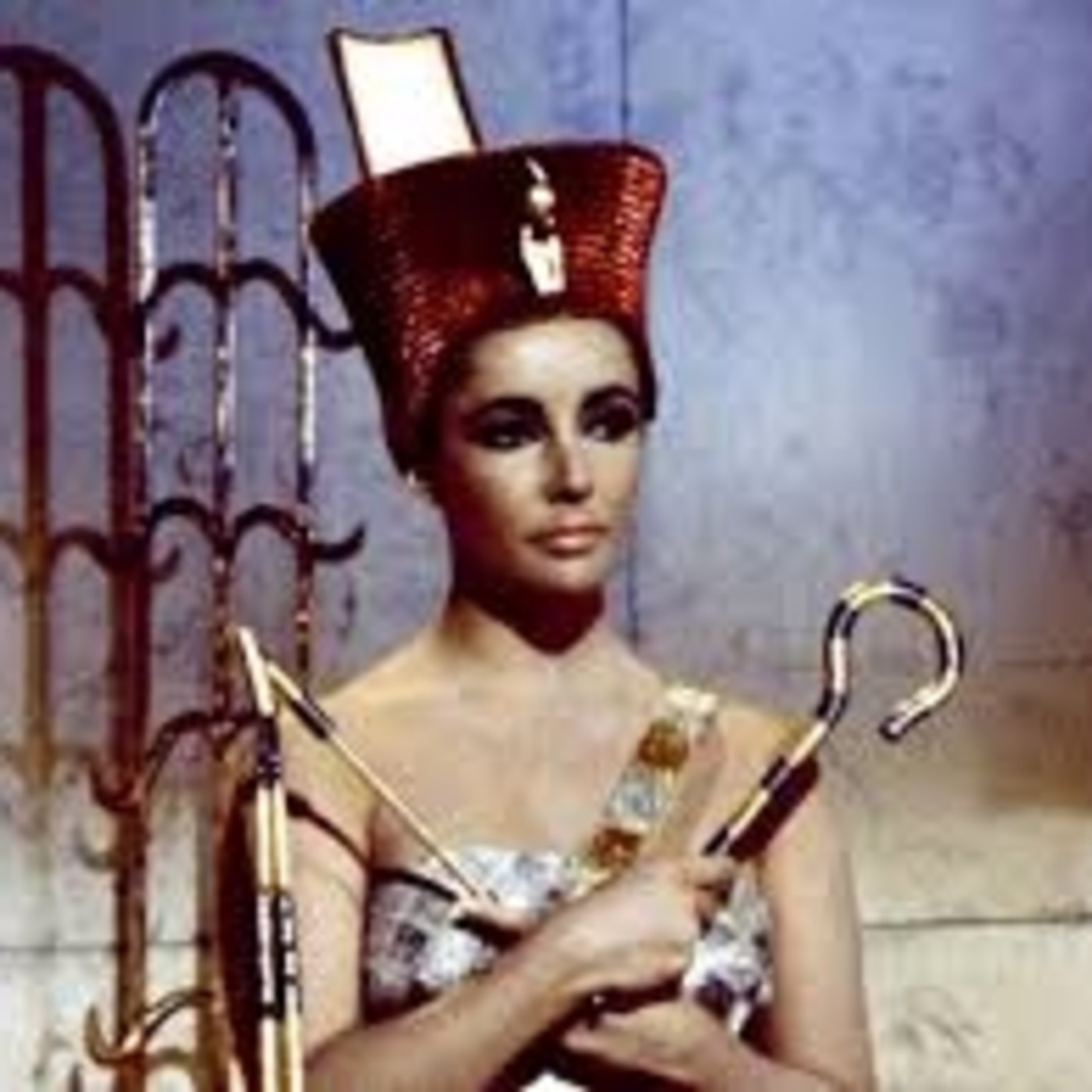 Cleopatra y los romanos thumbnail