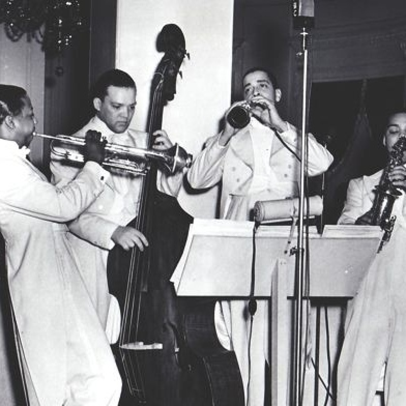 Me encanta el swing Radio