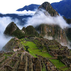 Escaneando el pasado T2: Las pirámides de Egipto • Los misterios de Machu Pichu