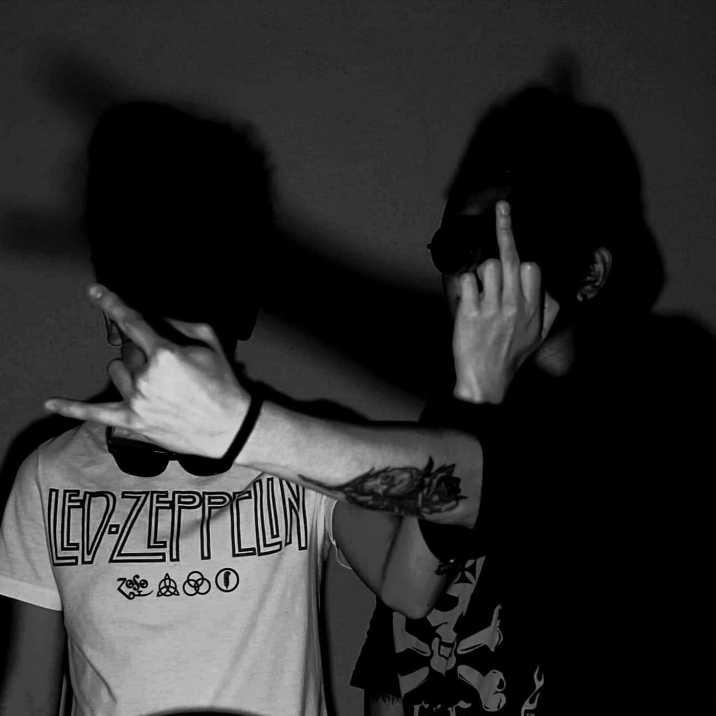 Los De La Otra Cuadra