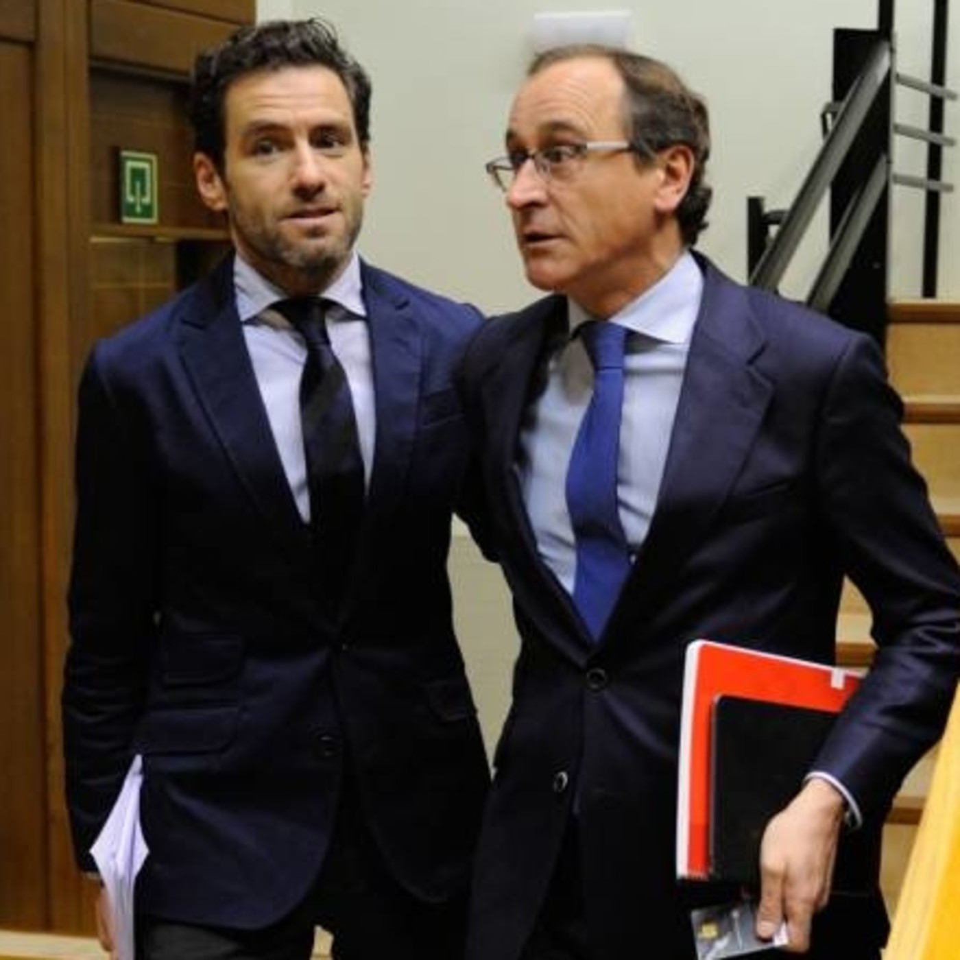 LA RATONERA: "¿Qué coño ha hecho este Borja Semper para que tengamos que lamentar que deje la política?" episode artwork