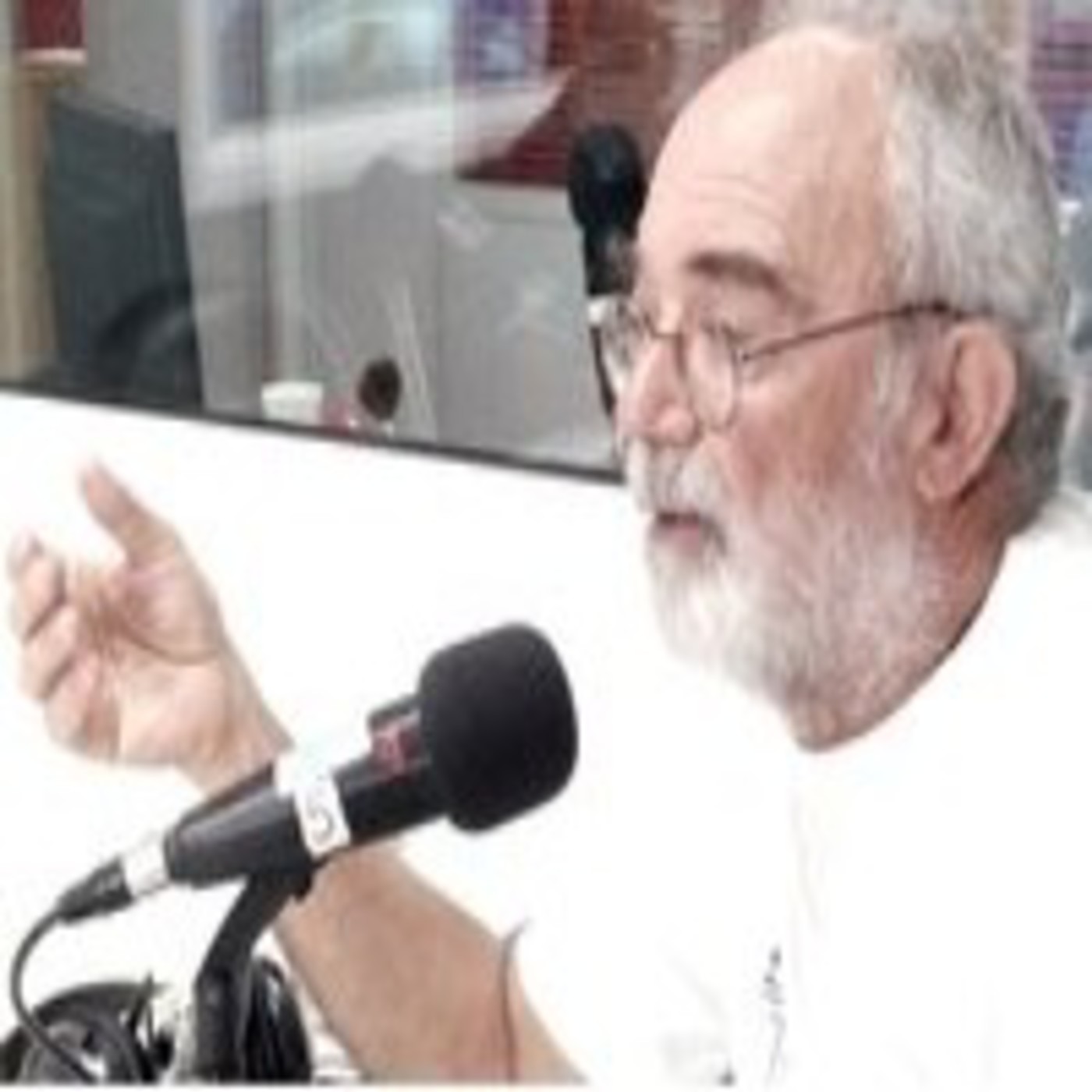 Entrevista a Antonio González Vietez, profesor de Economía Mundial en la Facultad de Económicas de la ULPGC episode artwork