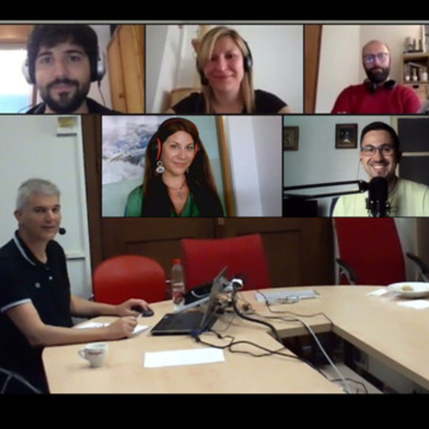 Ep214: Vacío Cuántico; Lenguas Asiáticas; Estrella Rara; Alzheimer's; Exoluna y Controversia