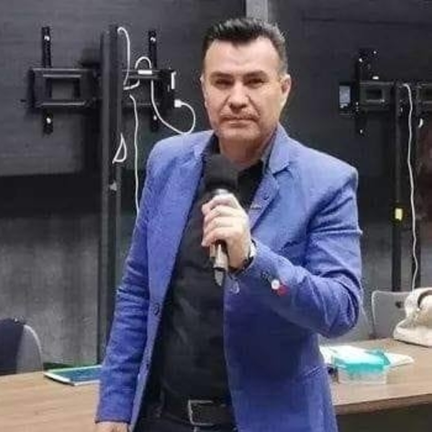 NUNCA ES TARDE