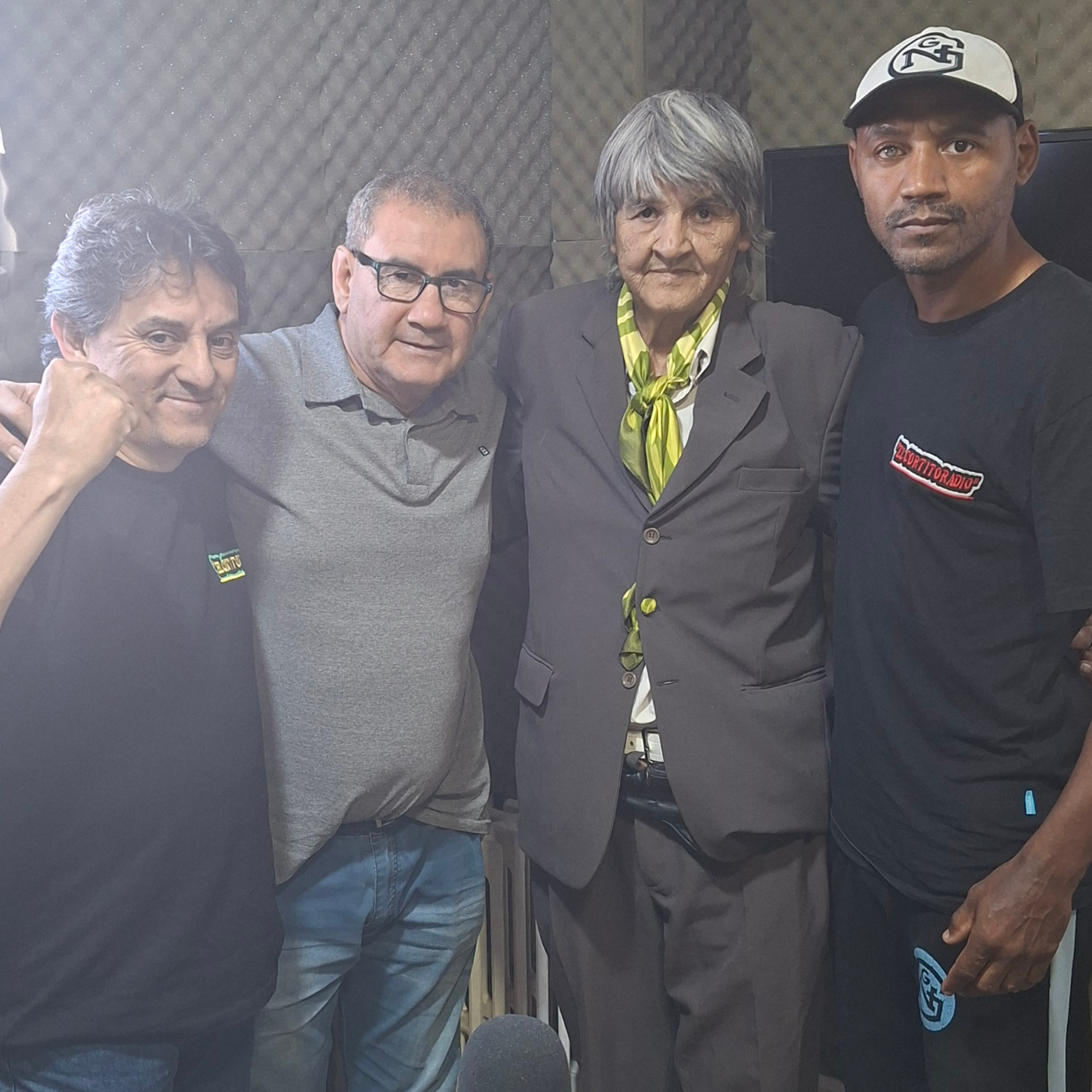 HOY LOS INVITADOS SON "BARTOLOME CHAPARRO & OSVALDO MENDOZA" BOXEO ROSARINO. episode artwork