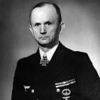 Karl Dönitz: El sucesor de Hitler y padre la fuerza submarina