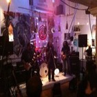 UCHI Q live