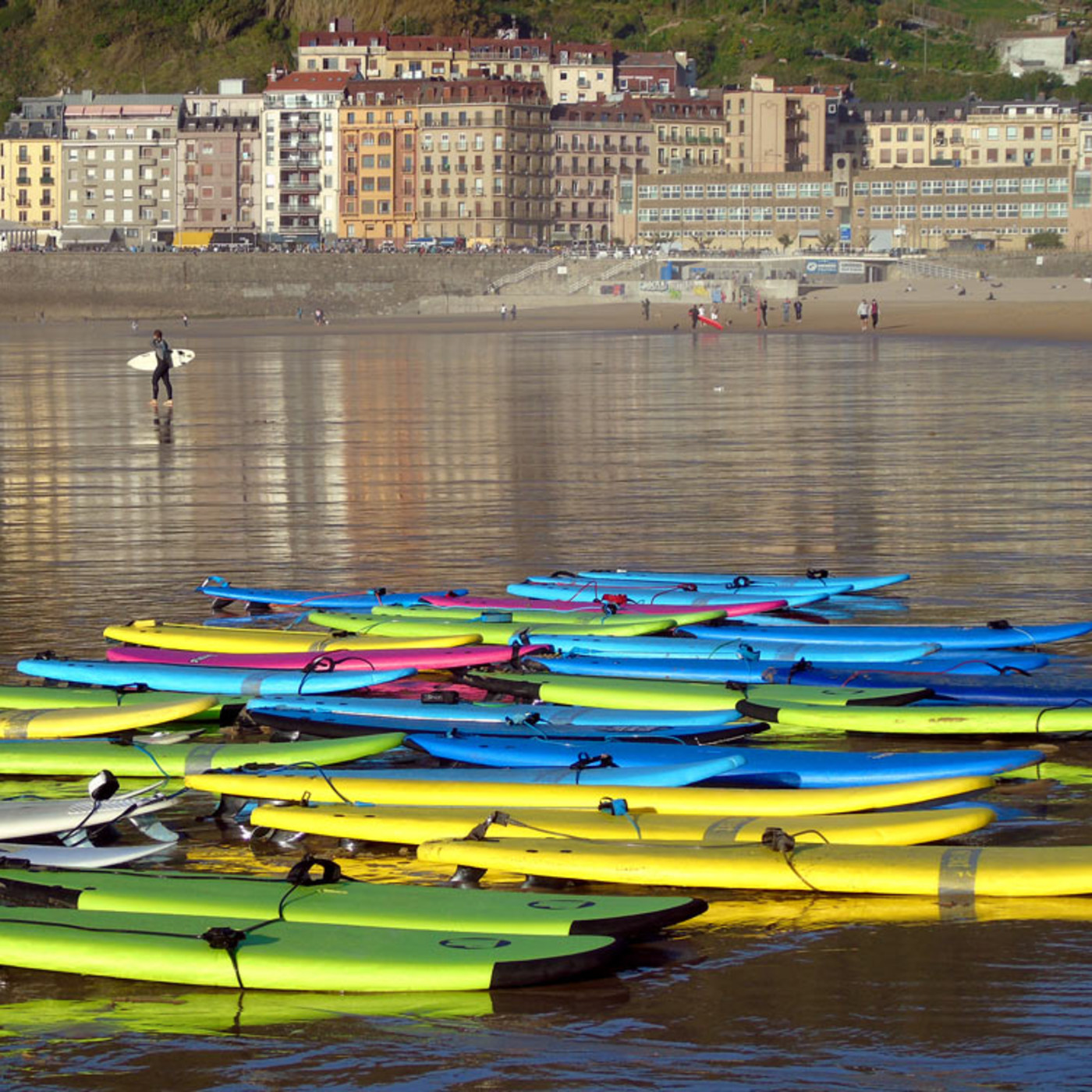 DE DONOSTI AL CIELO, GUÍA DE SAN SEBASTIÁN