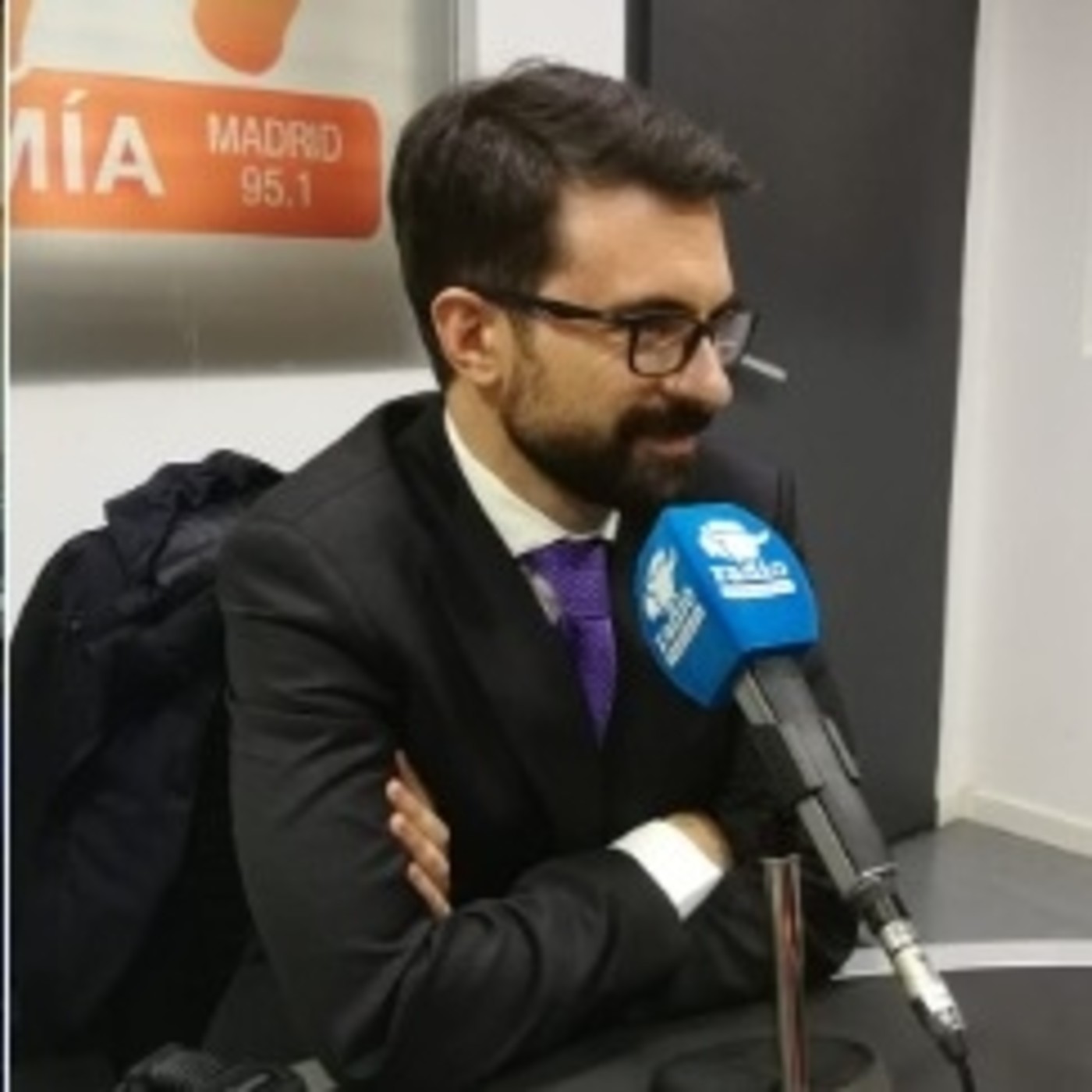 Entrevistas, ponencias y conferencias