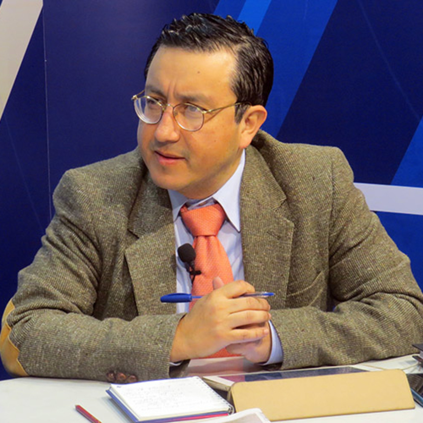 Glatzer Tuesta – Editorial 07 de enero del 2020 episode artwork