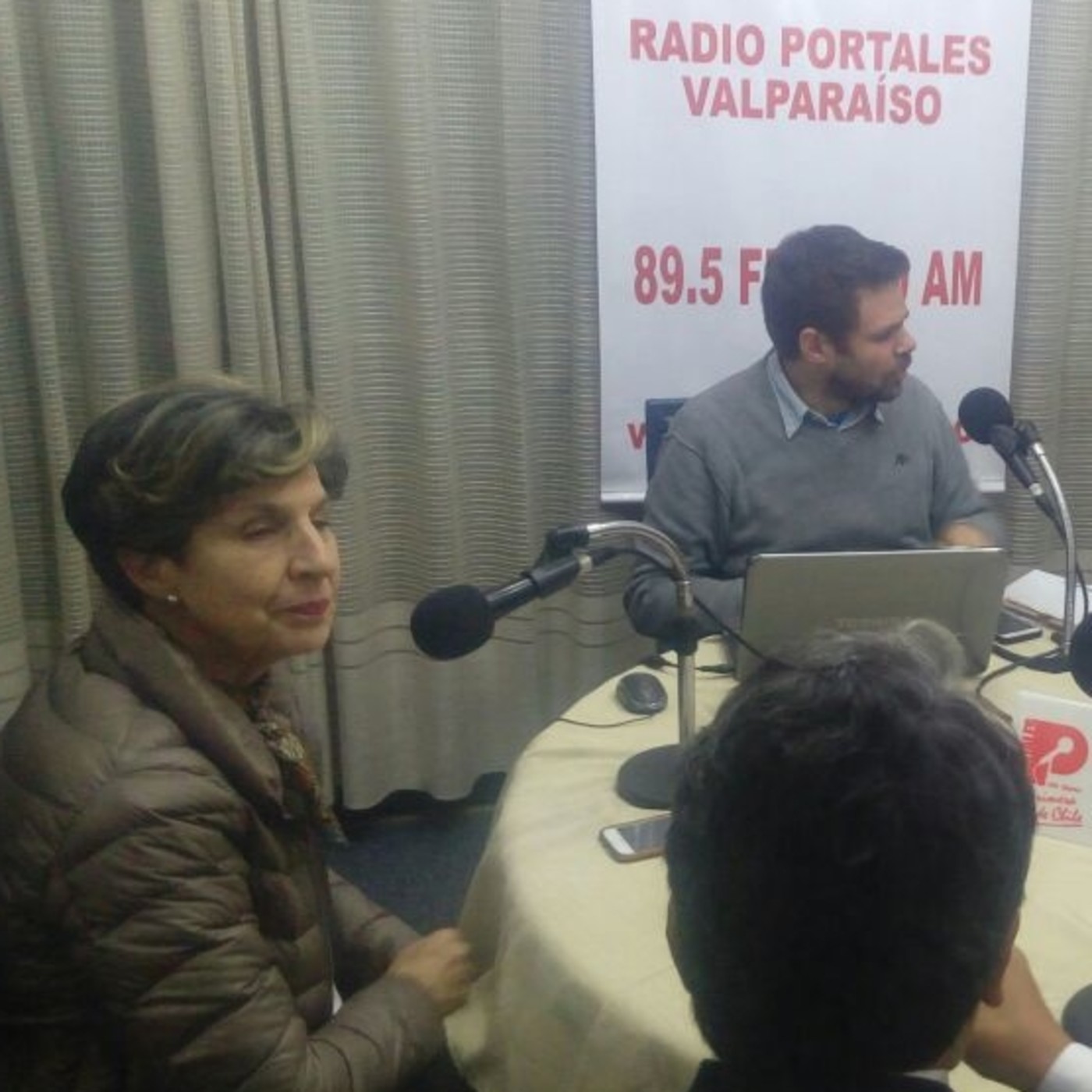 El Almuerzo de La Portales