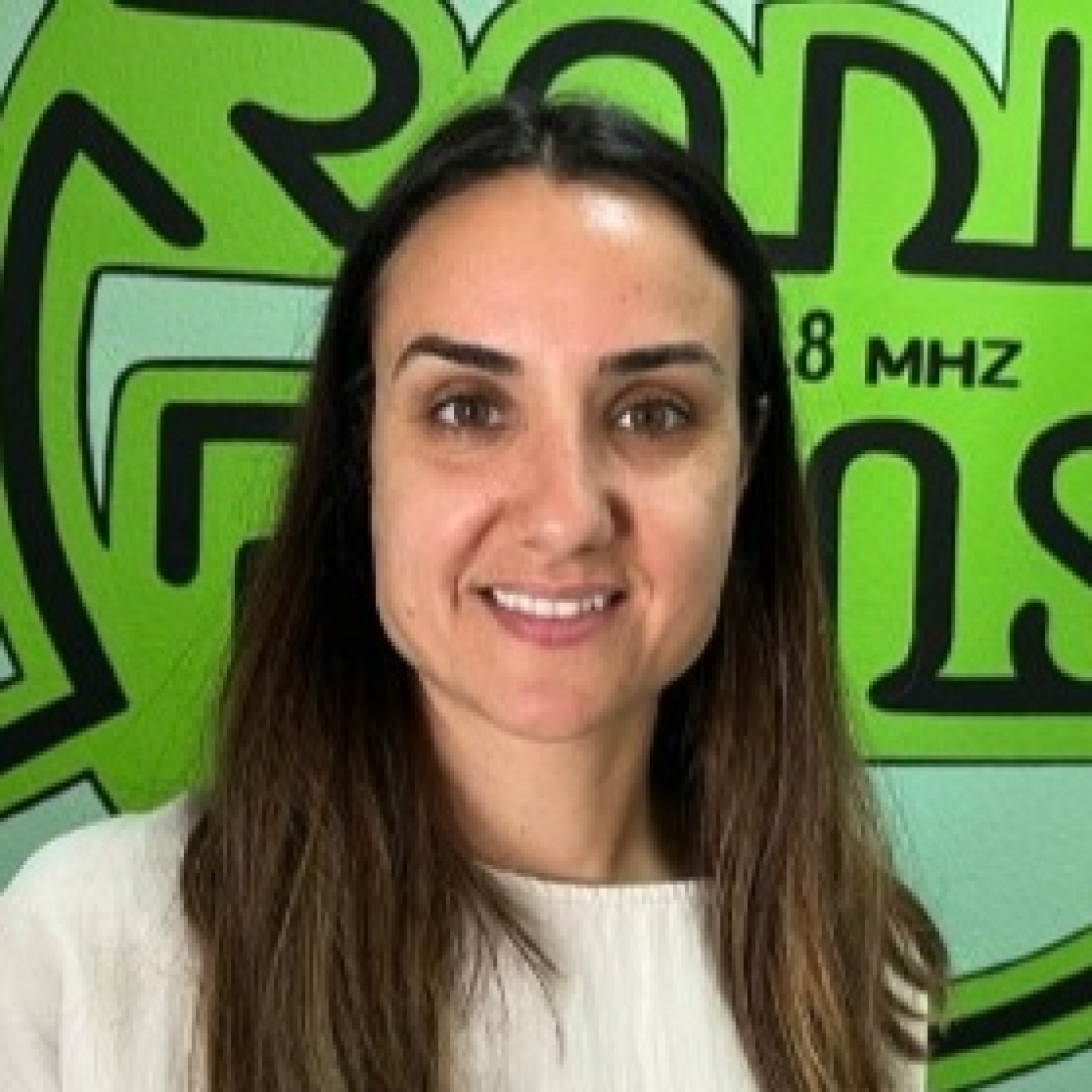 Hablamos del concurso de escaparatismo con la concejala de Turismo, Neus Ochoa episode artwork