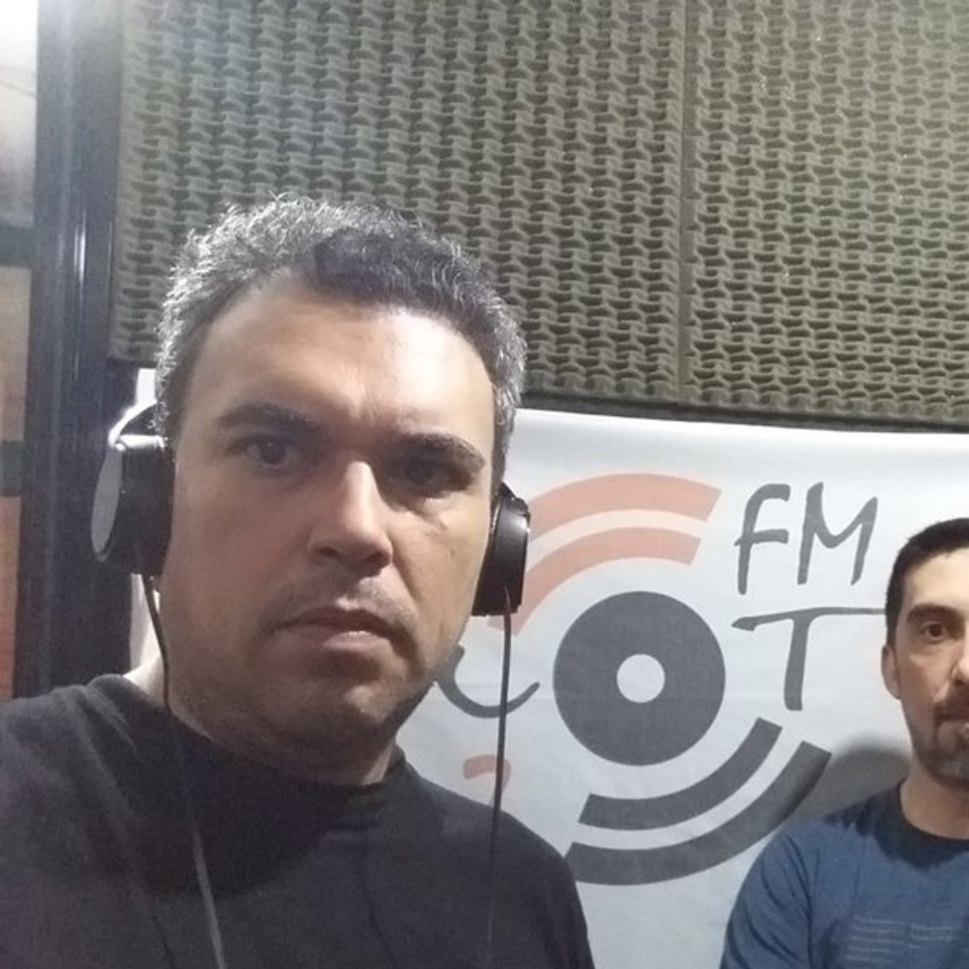 SILENCIO DE RADIO en FM \