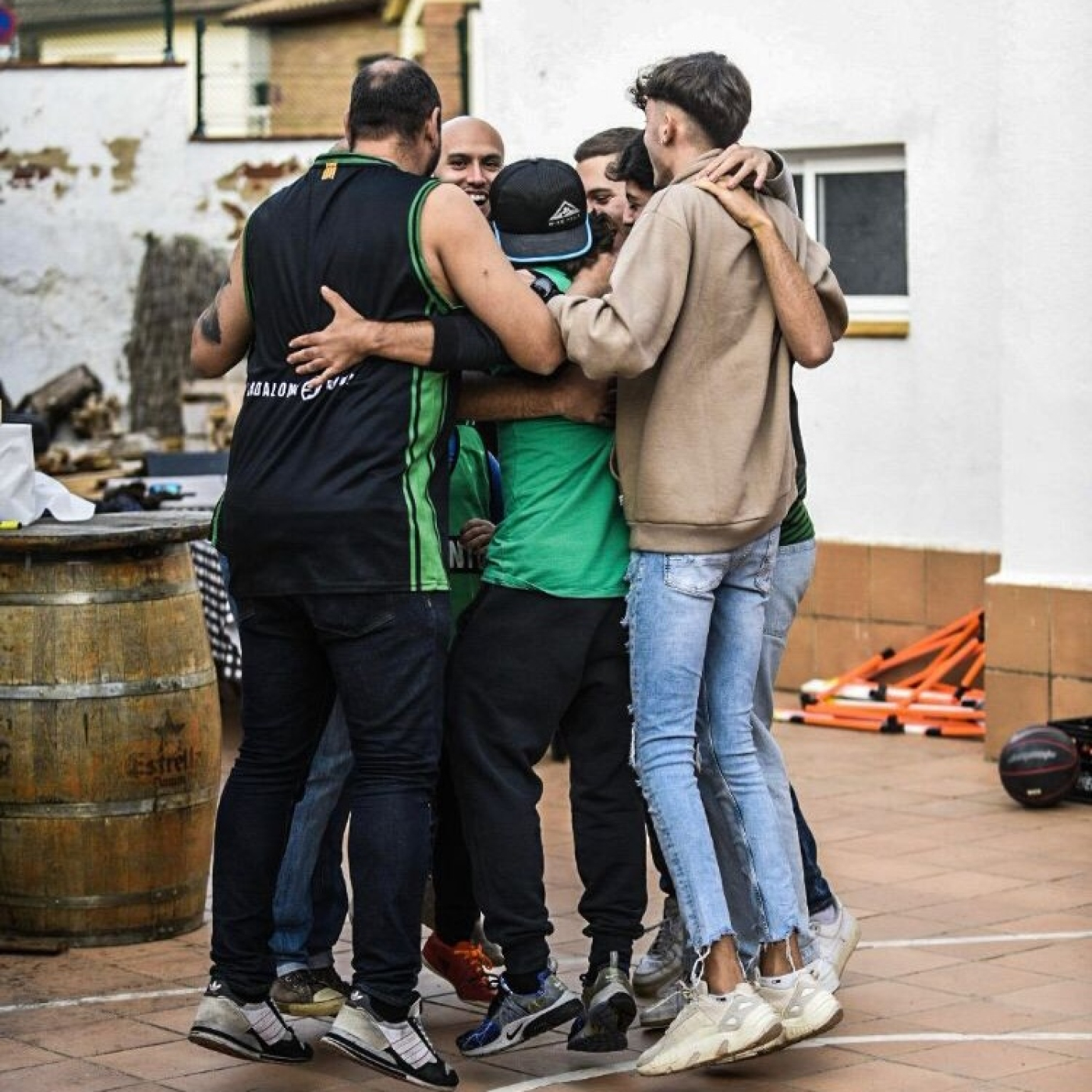 Sobre La Bocina
