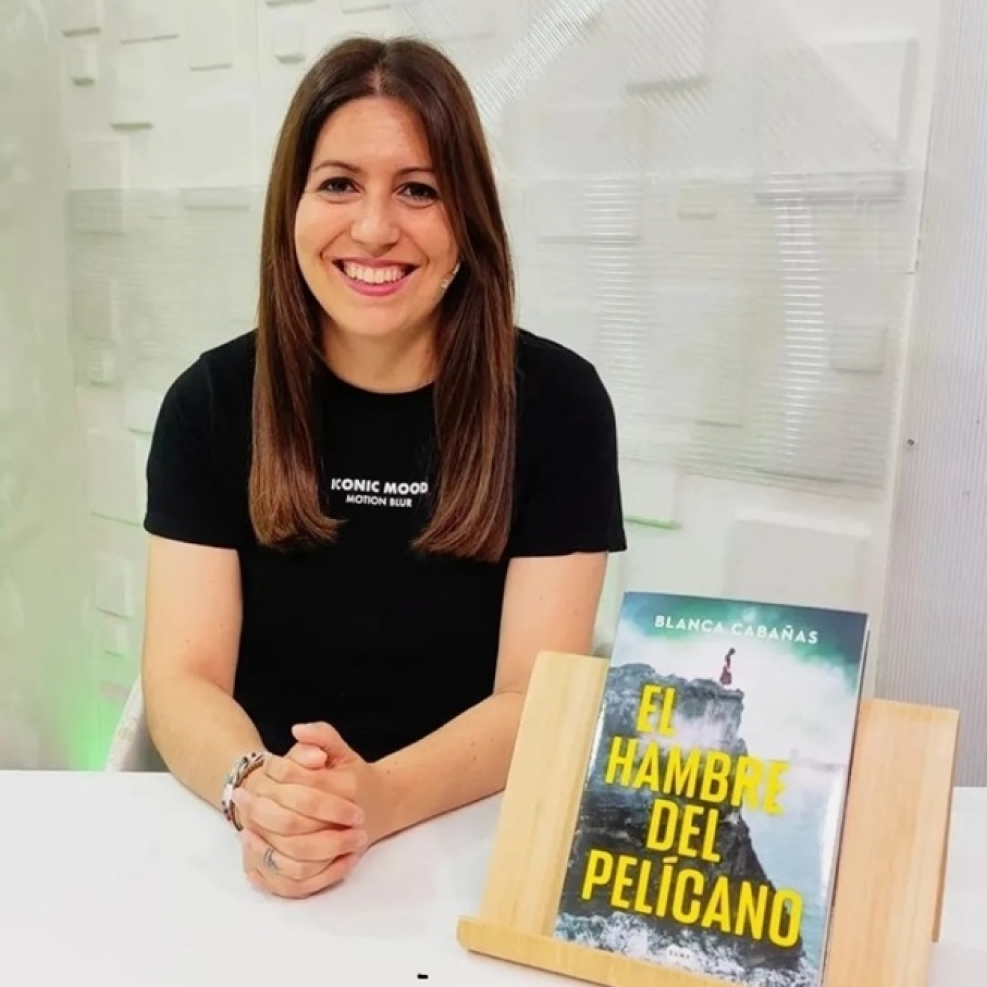 Entrevista a l'escriptora Blanca Cabañas episode artwork