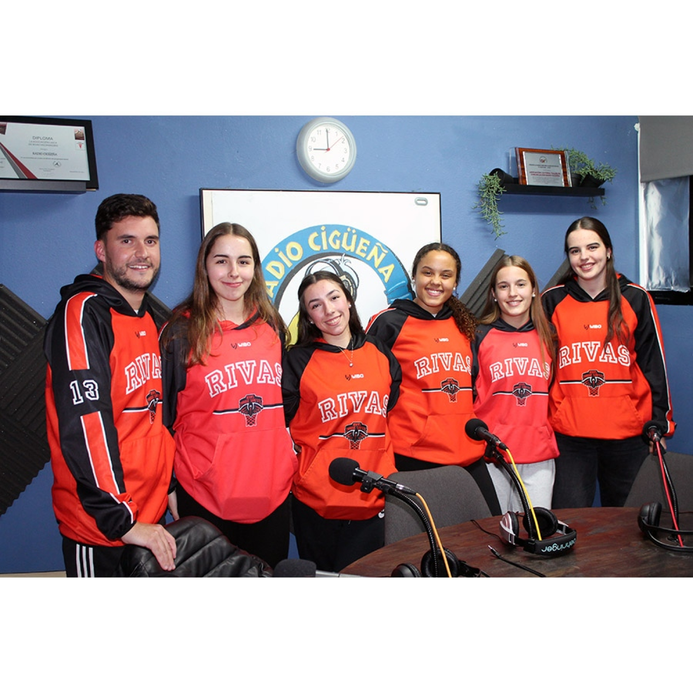 19-11-24 Entrevista a jugadoras y técnico del equipo junior femenino del Parque del Sureste de baloncesto episode artwork