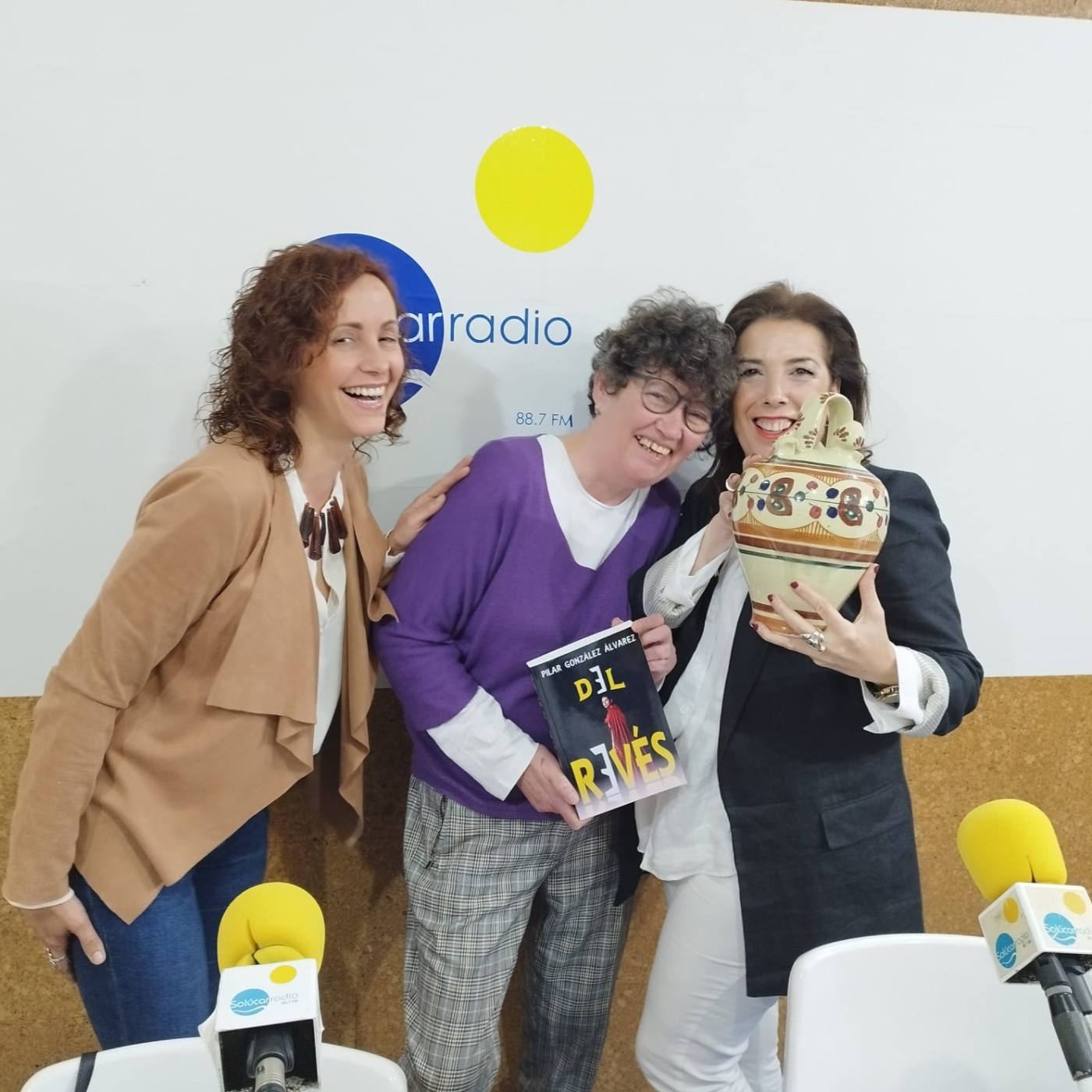 VIVIR MEJOR ES POSIBLE Pilar González presenta su libro 14, "DEL RÉVES" episode artwork