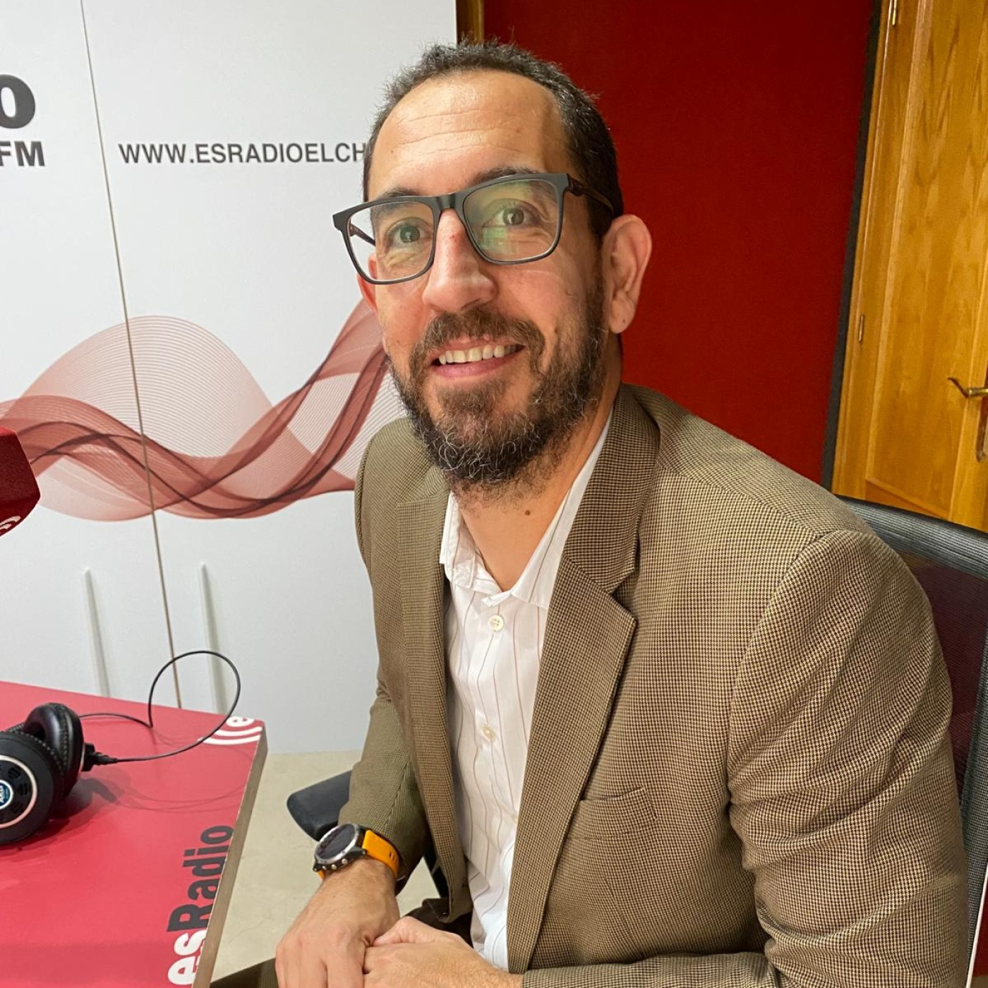 ''La FED descarta bajar los tipos de interés para prevenir un sobrecalentamiento de la economía y seguir la inflación''. episode artwork