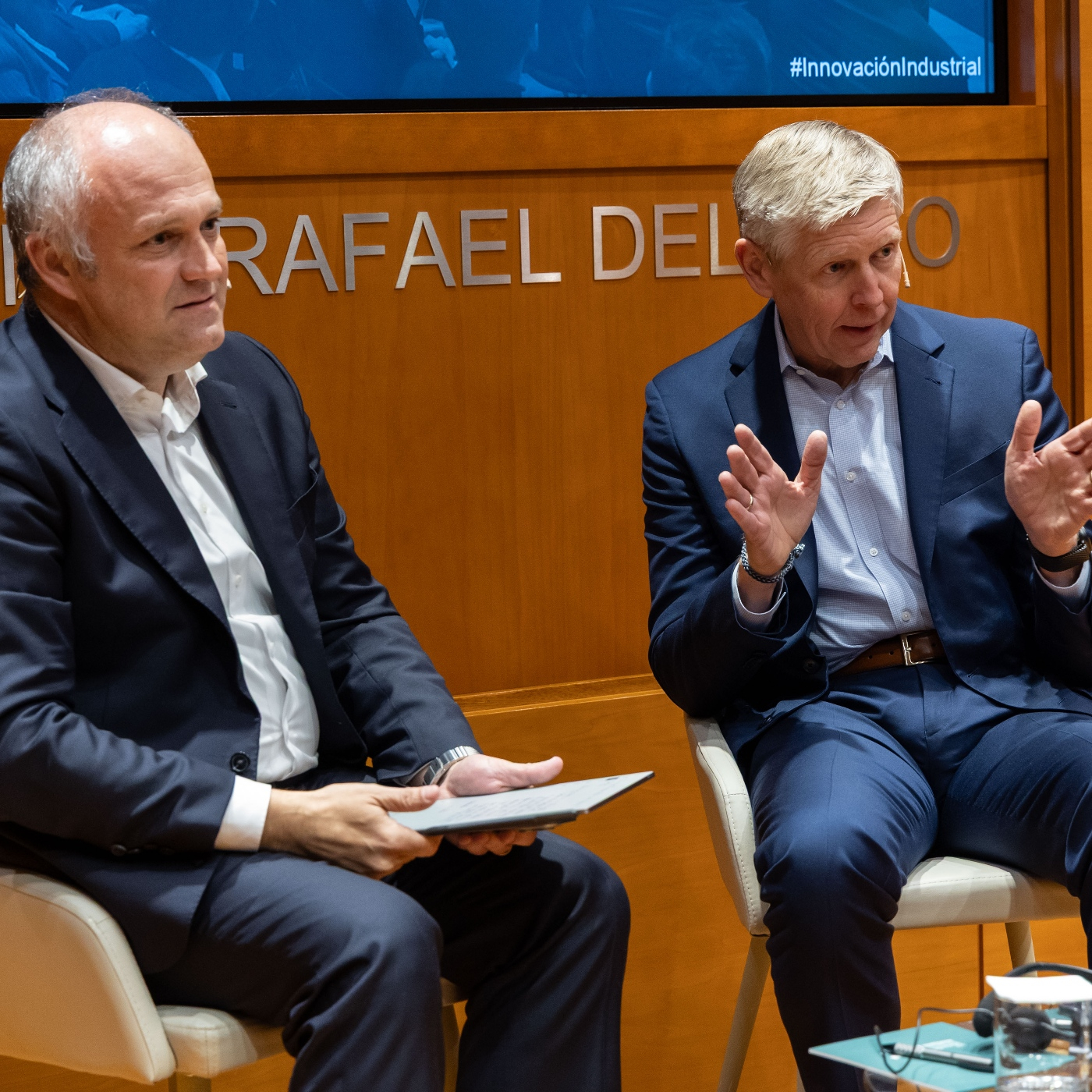 Diálogo entre Lorin Selby y Luis Perez-Breva, english version