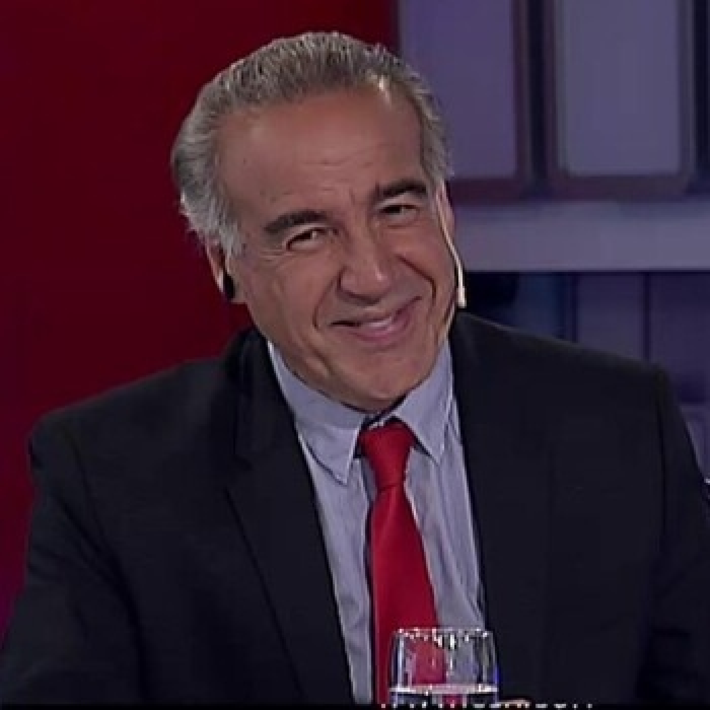 Guillermo Capuya @drcapuya (Médico cirujano esp. en Urología Sanatorio Finochietto) La Barra De Macu @MazzucaMacu