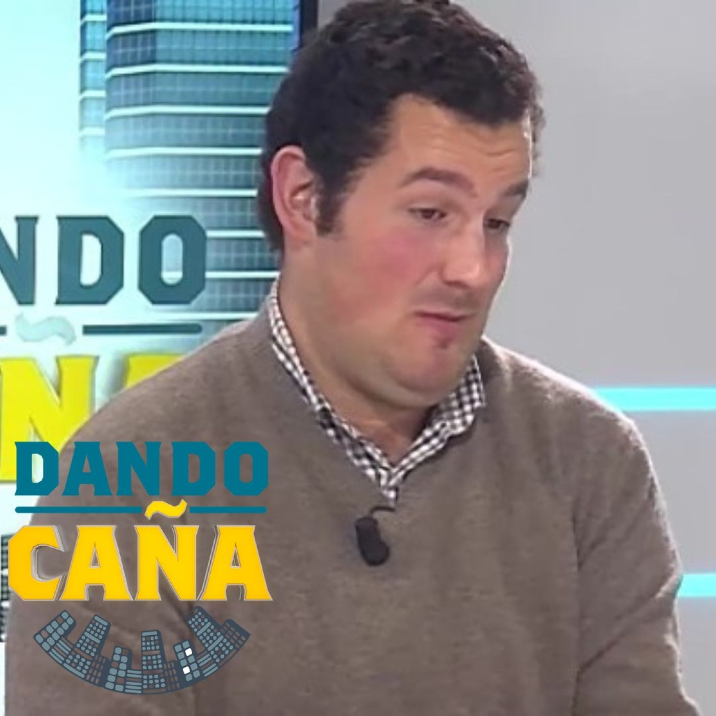 Dando Caña | Importancia del dinero en efectivo y balance Pedro Sánchez | 15/12/2025 episode artwork