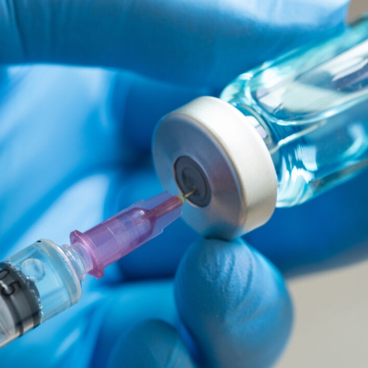 1167 - Vacunarse contra la COVID-19, la gripe y el virus respiratorio sincitial, en otoño/invierno de 2024-2025
