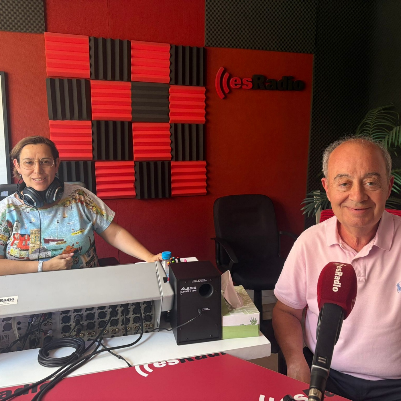 Es La Mañana De Elche y Comarca