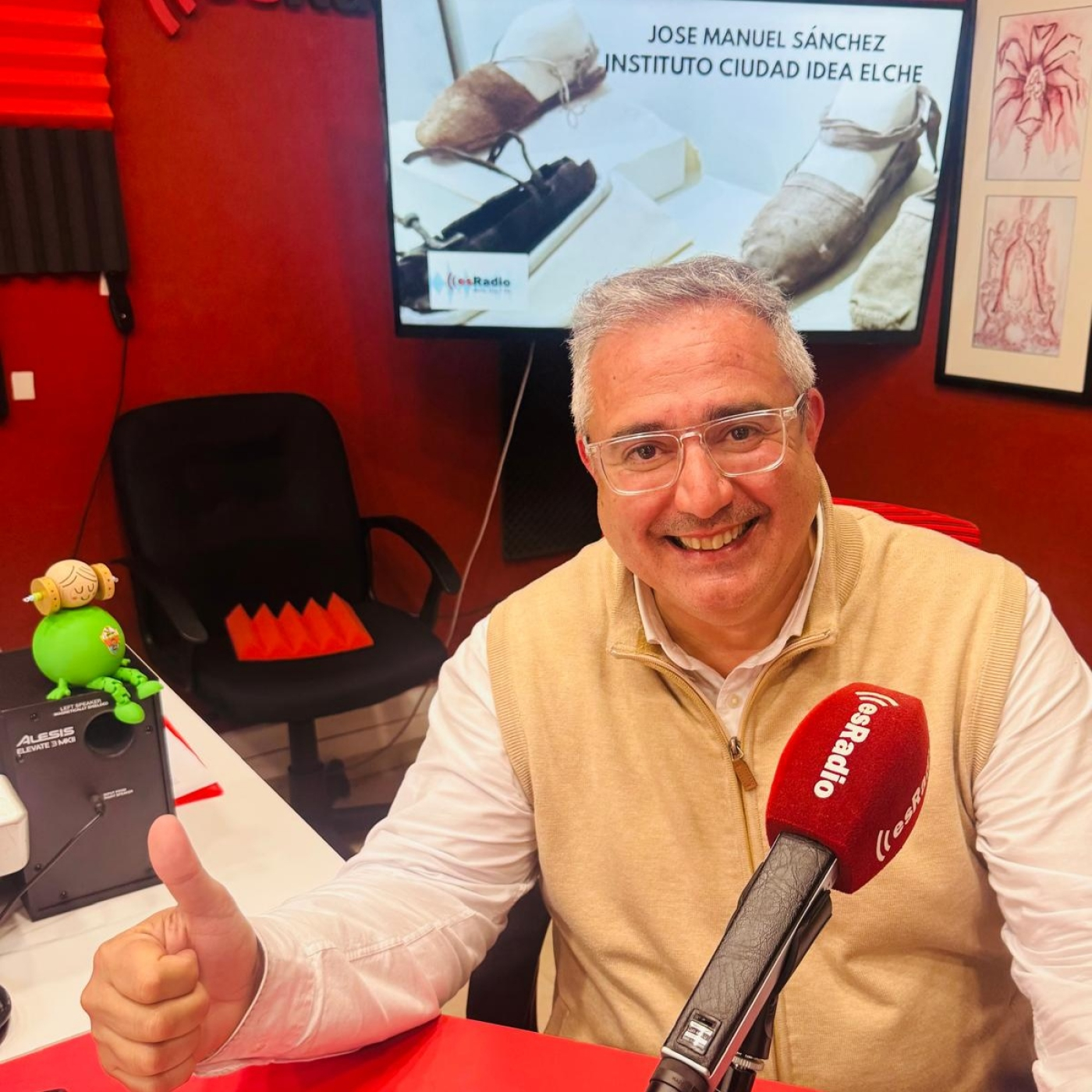 "ICIE pide que el centro del calzado en Elche esté conectado con empresas para atender el relevo generacional" episode artwork