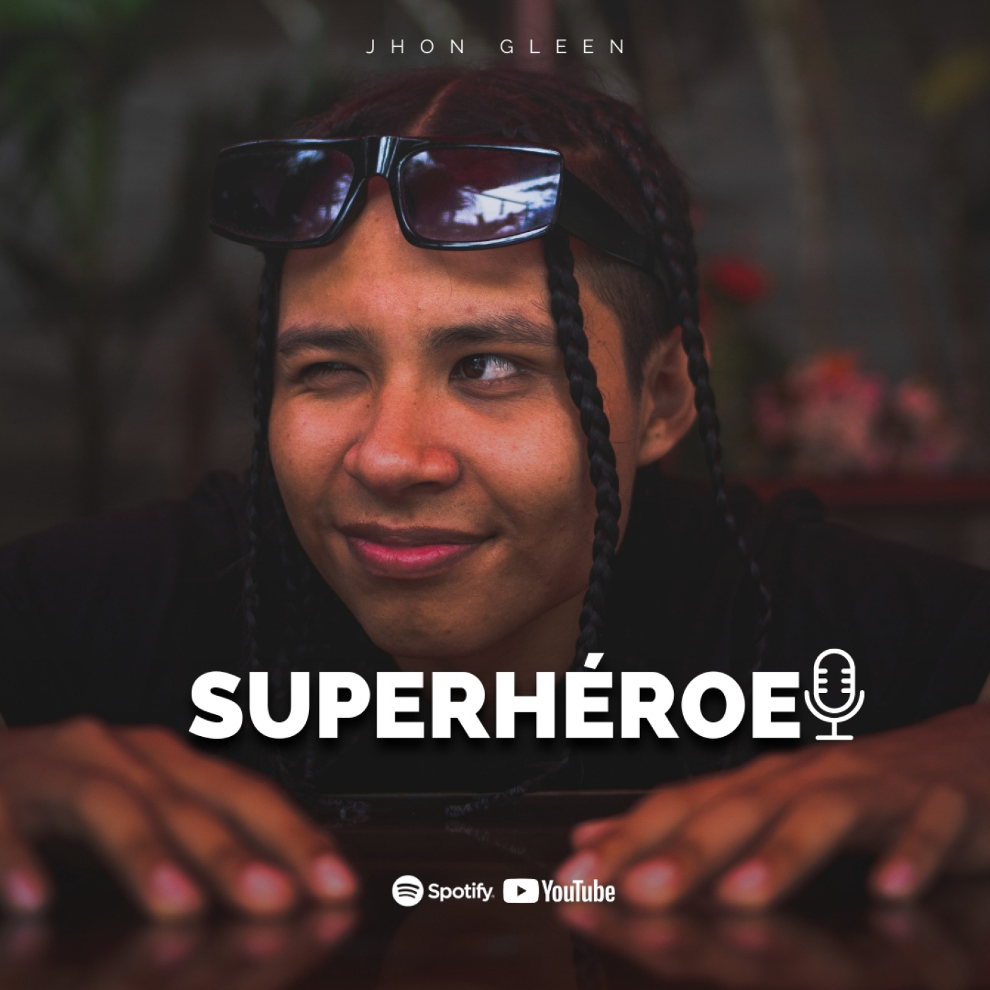 SUPERHÉROE