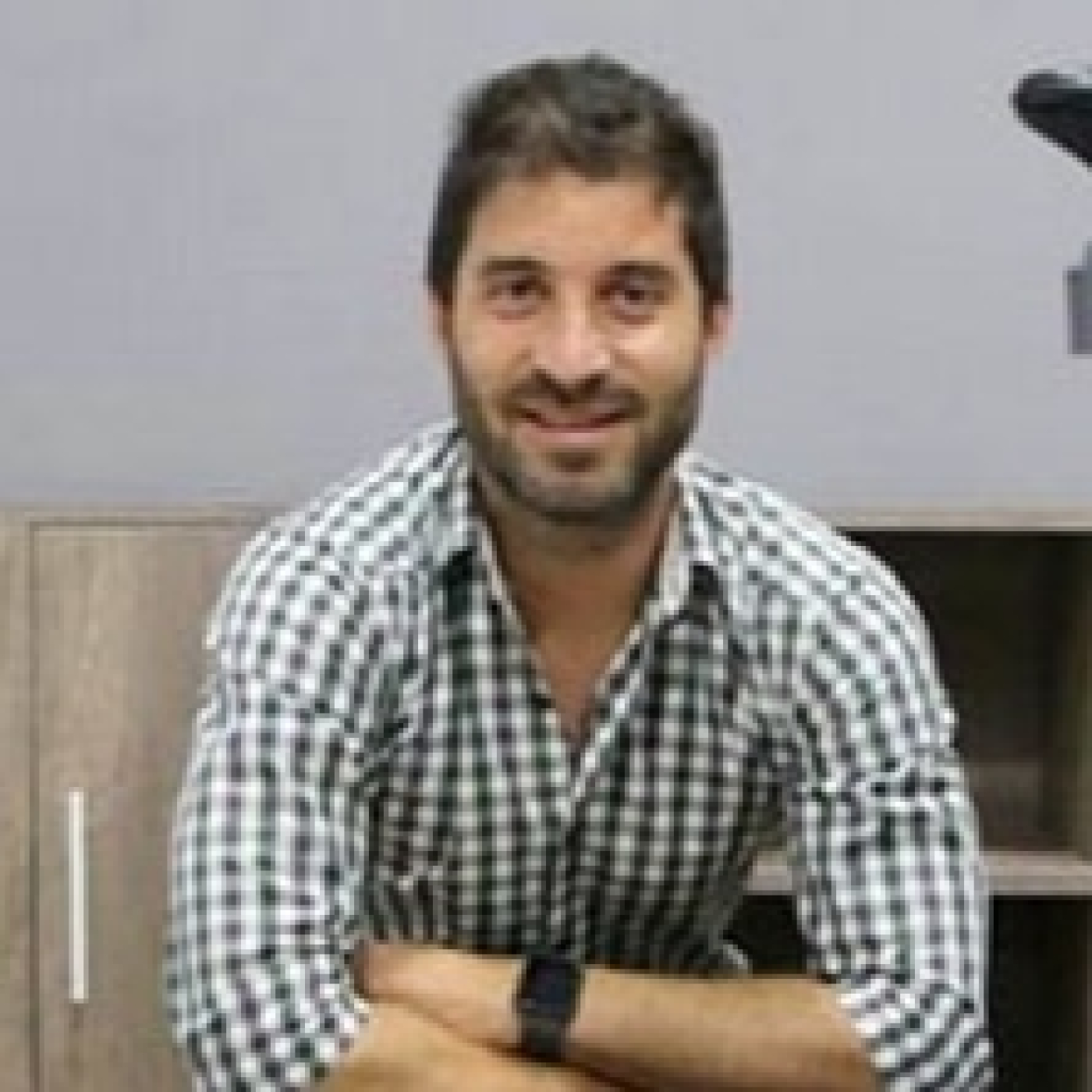 Alejandro Bisi Bioingeniero @guillerizzo @givemovear 3-9-2024