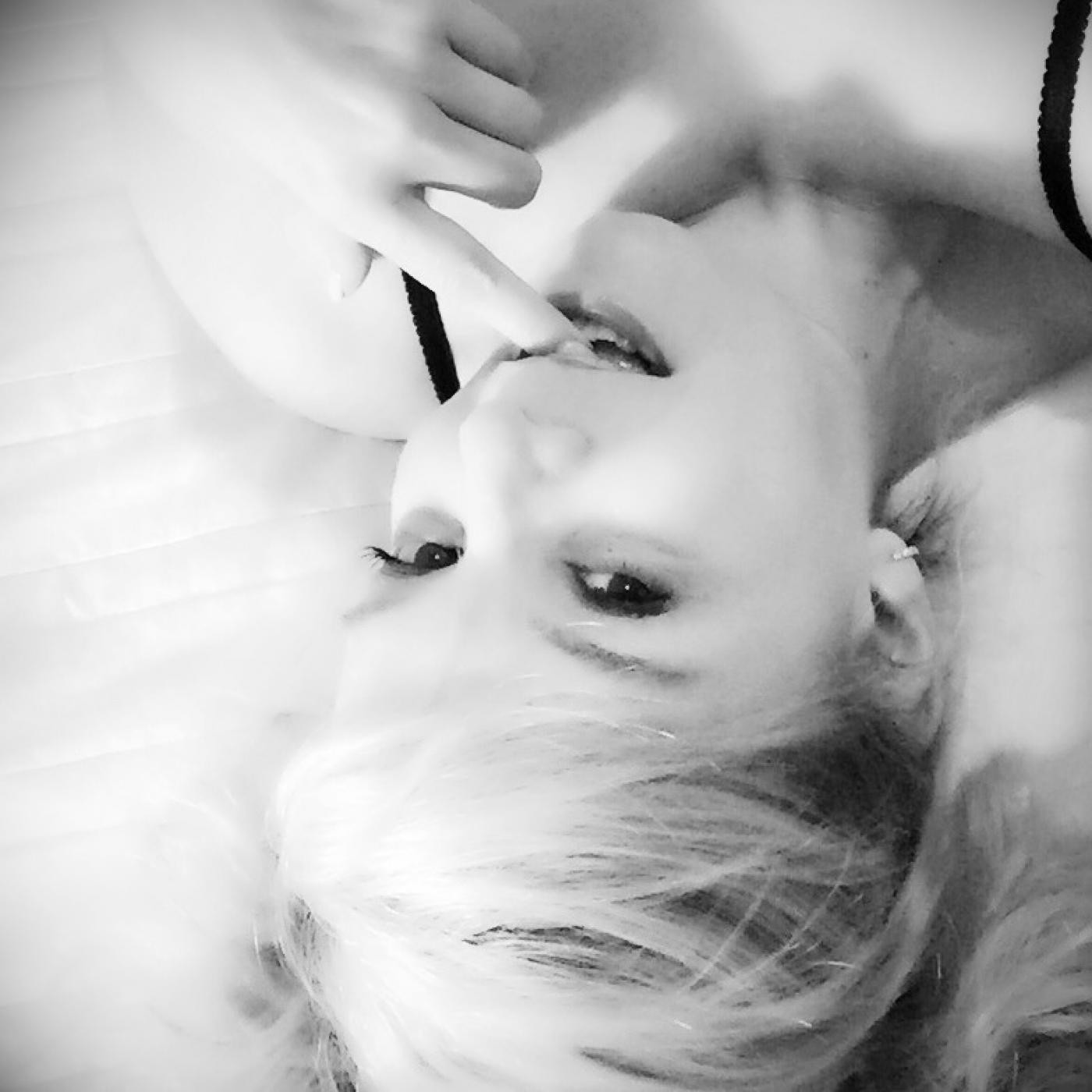 A la Cama con Maricela