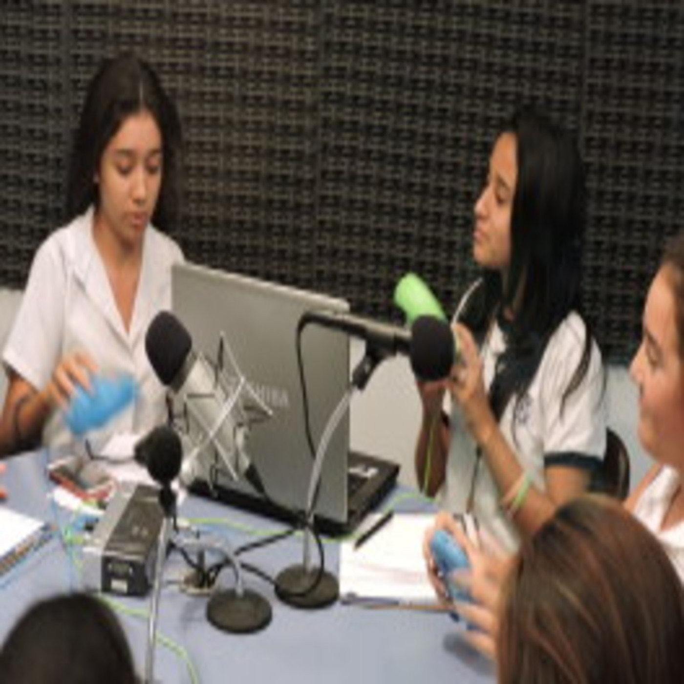 Conversando con alumnos