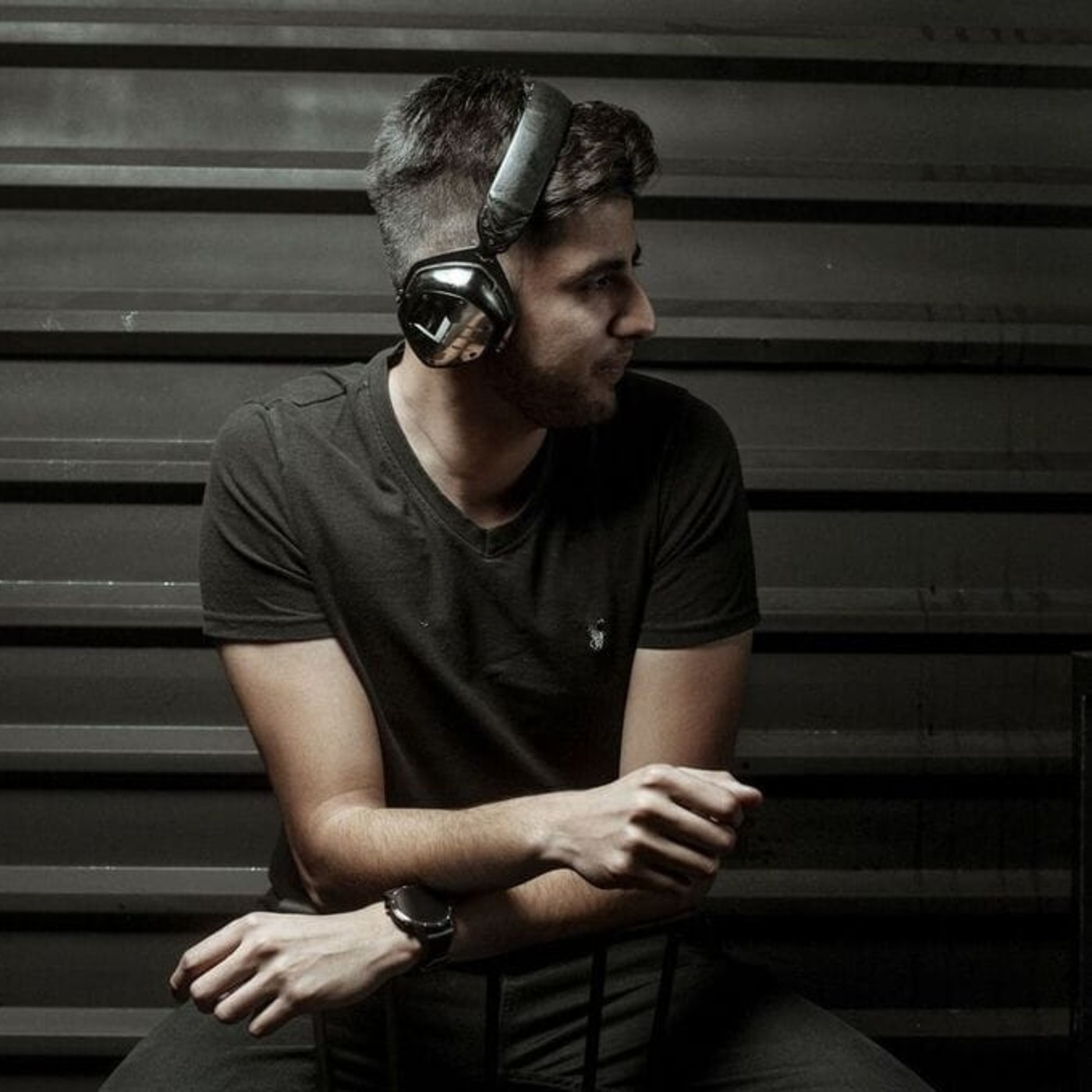 Abril "Clasic Elctronic Music"