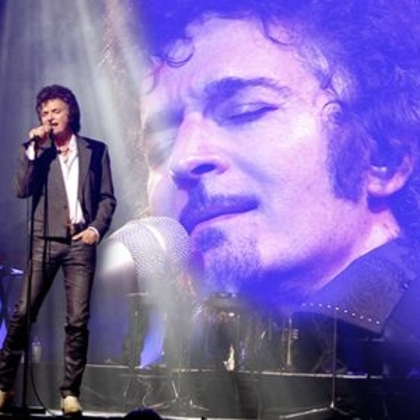 Progressive Bulls (Online Radio) : Gino Vannelli