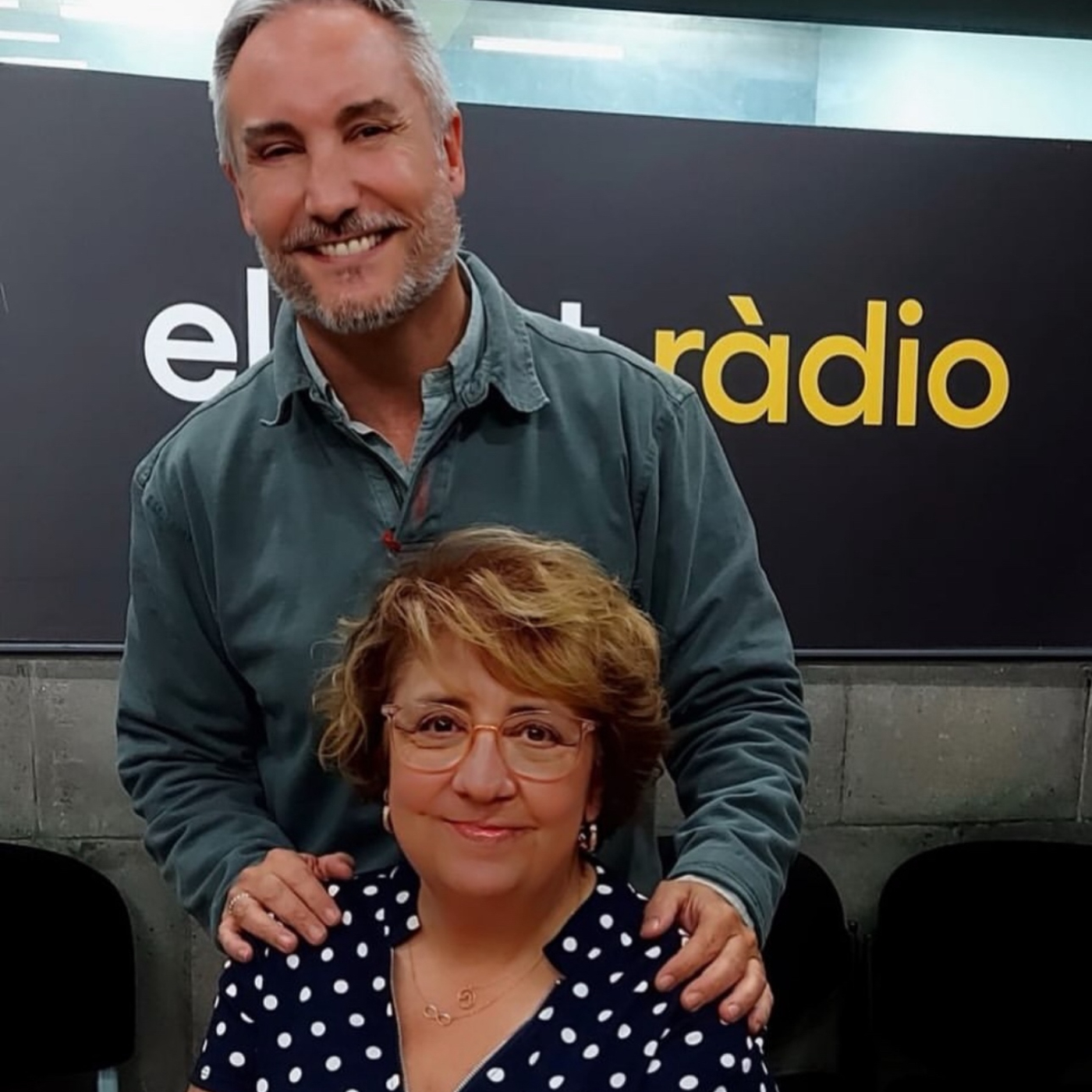 SCENIK MAGAZINE. EL PRAT RÁDIO 91.6 FM